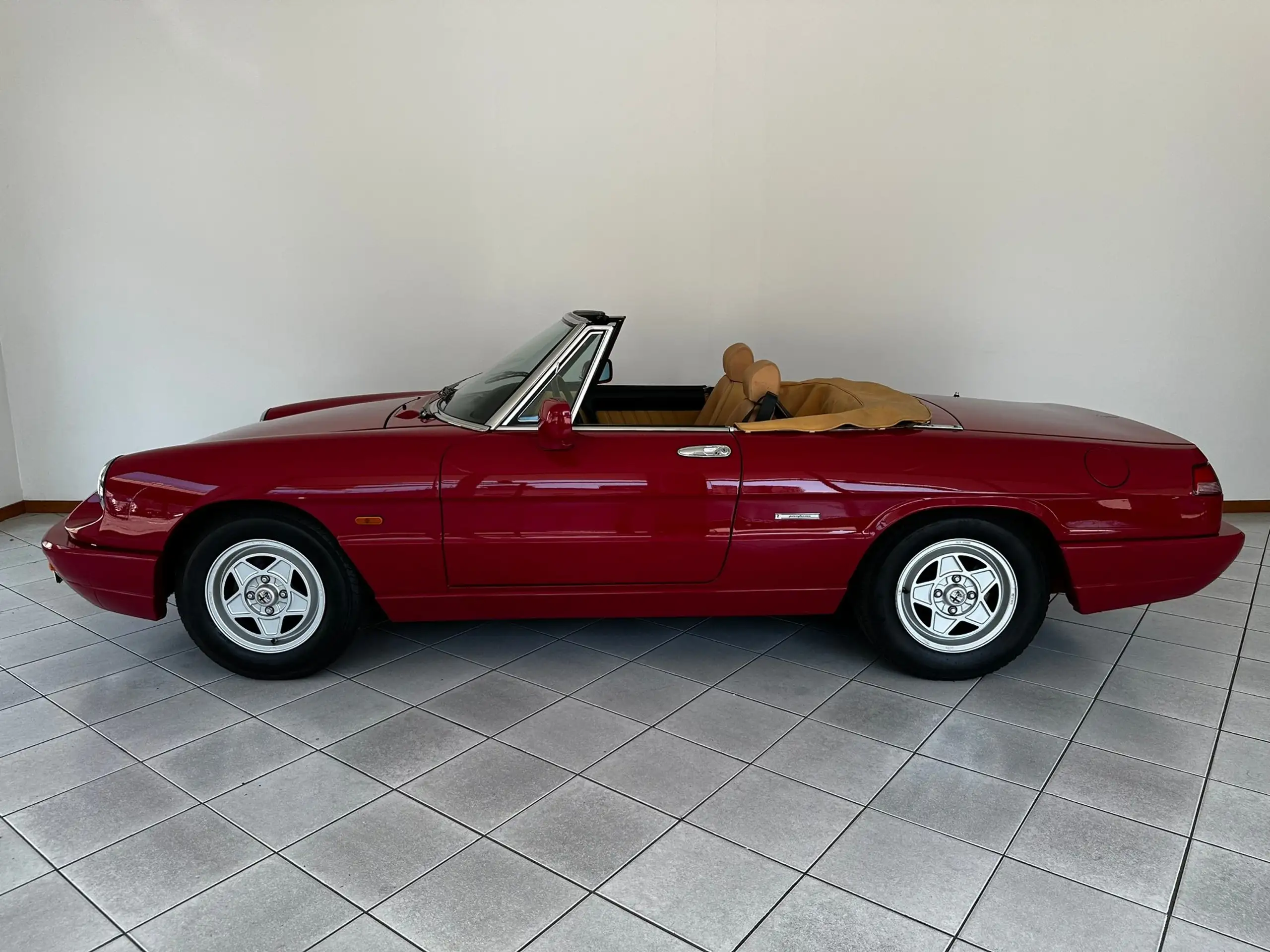 Alfa Romeo - Spider