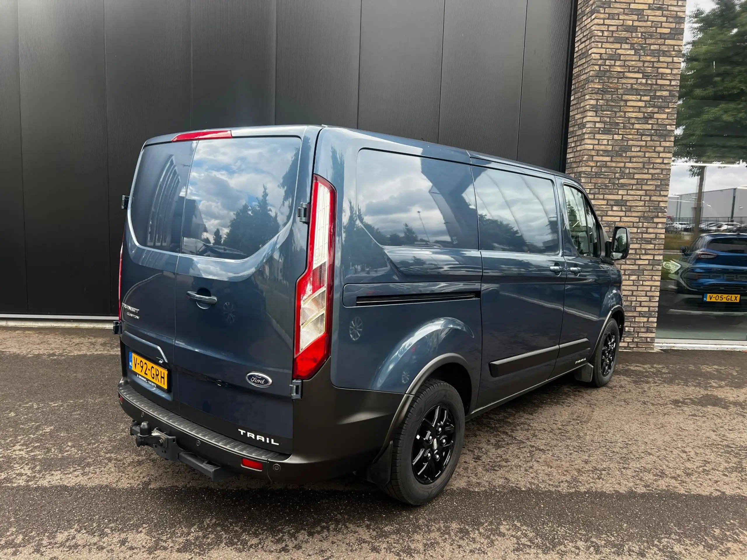 Ford - Transit Custom