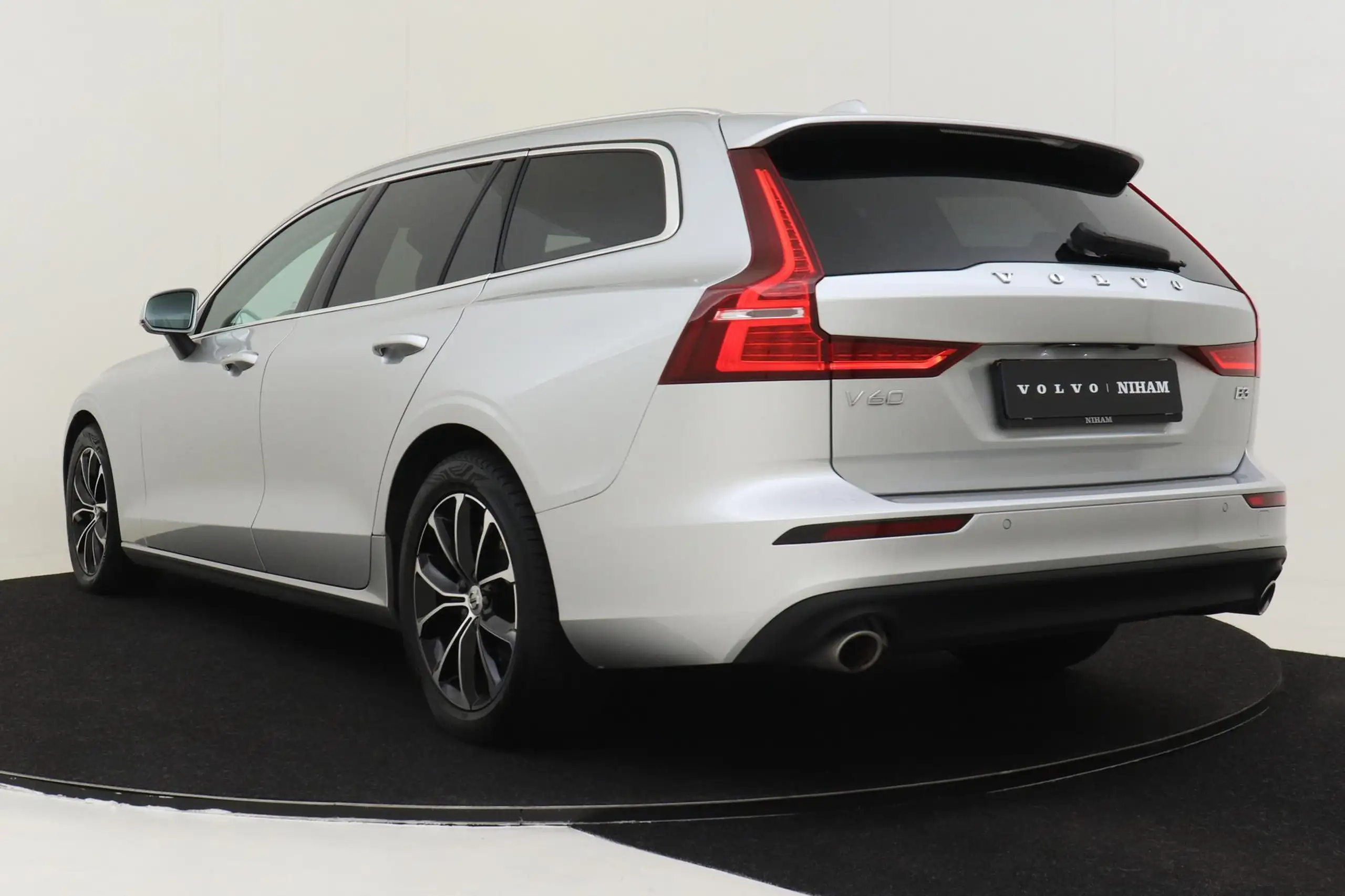 Volvo - V60