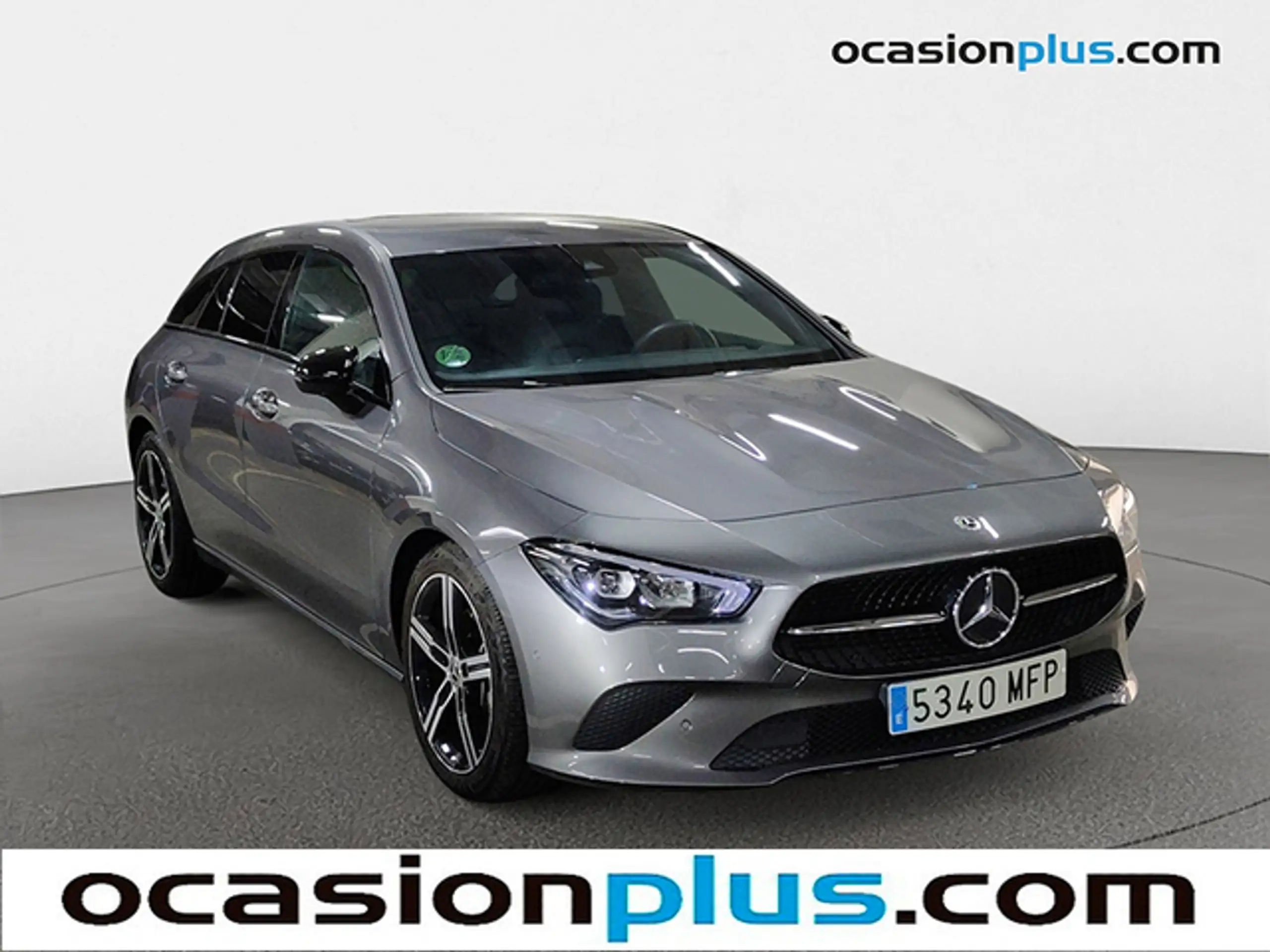 Mercedes-Benz - CLA 200