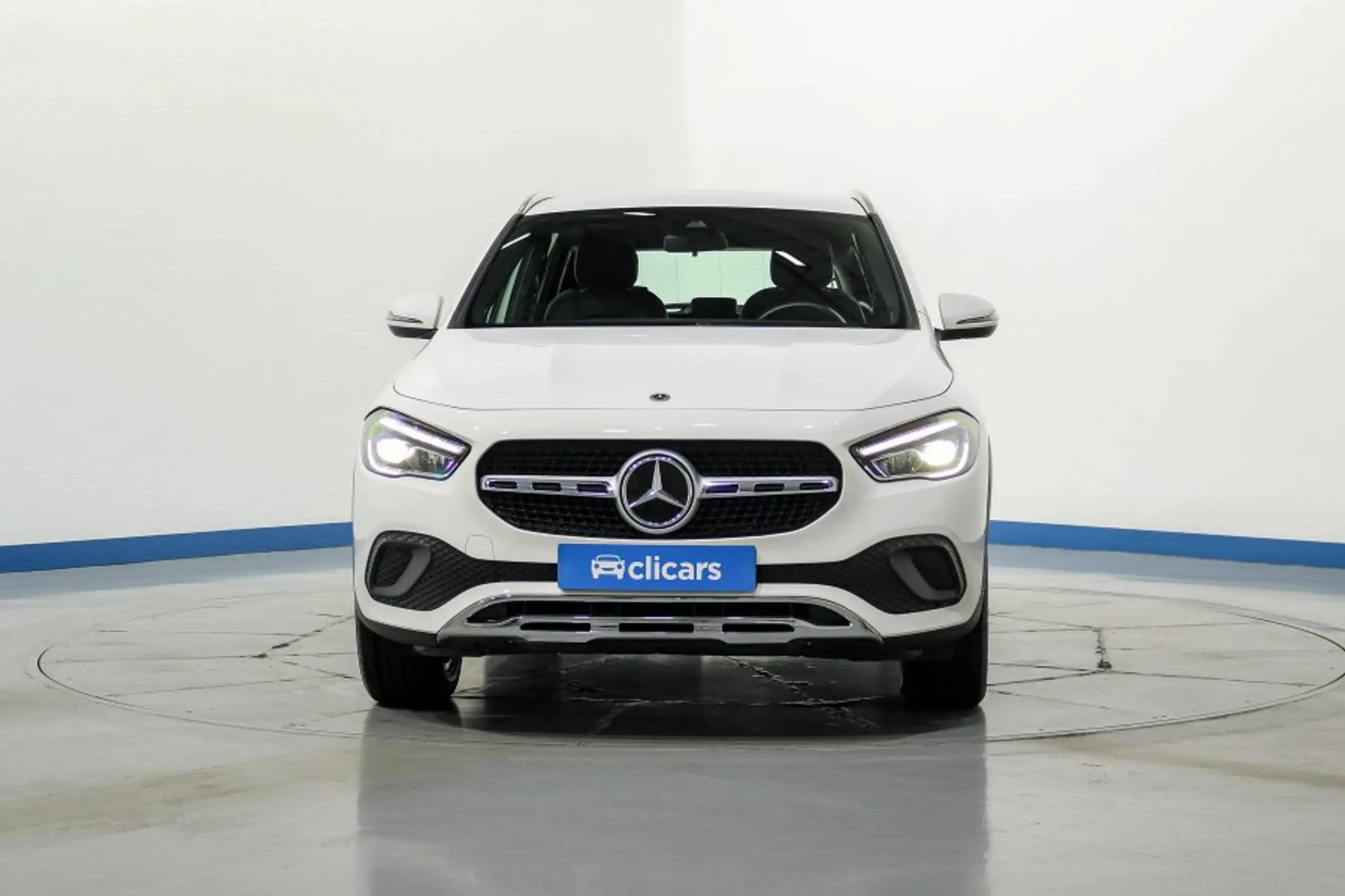 Mercedes-Benz - GLA 200