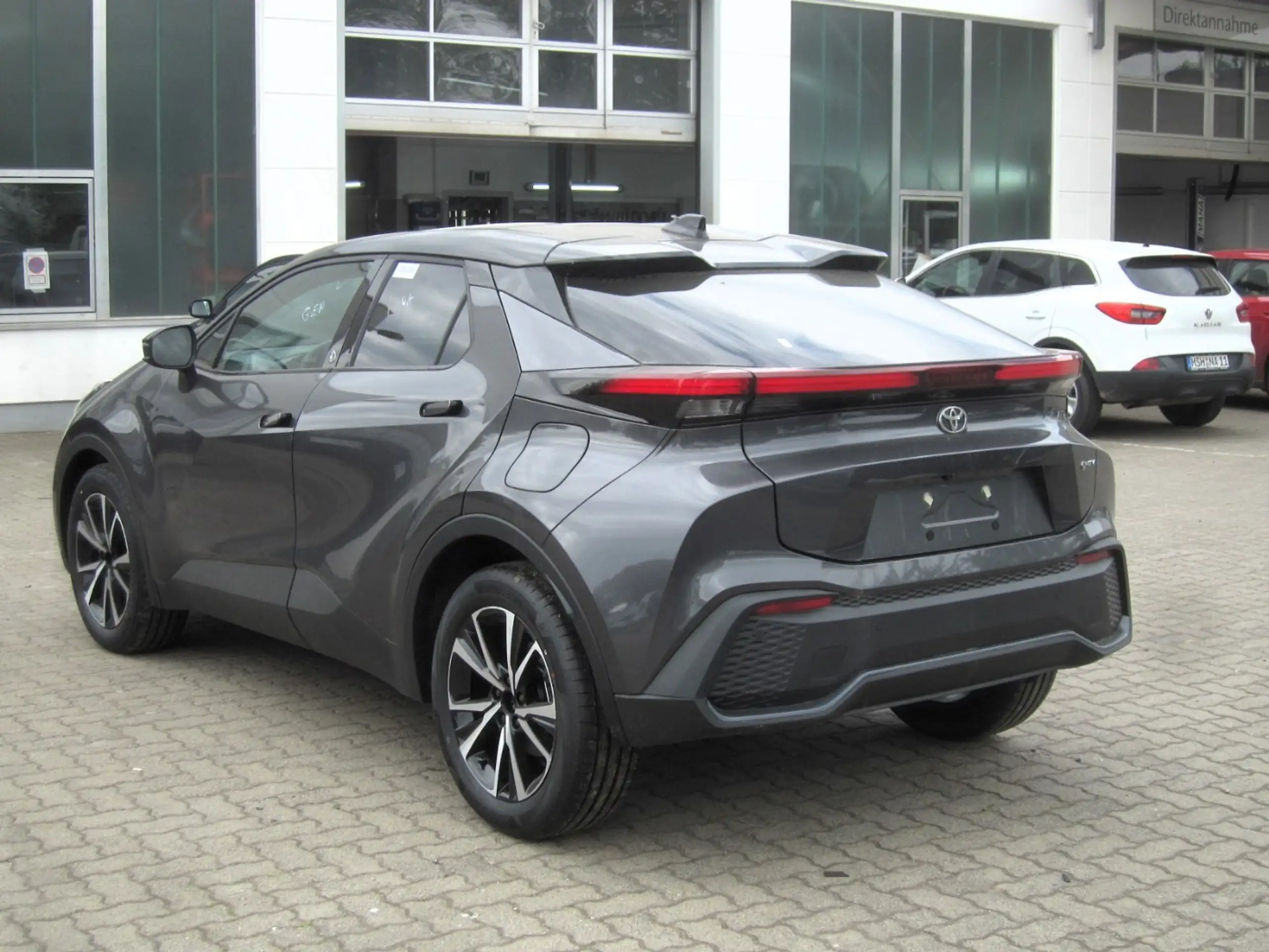 Toyota - C-HR