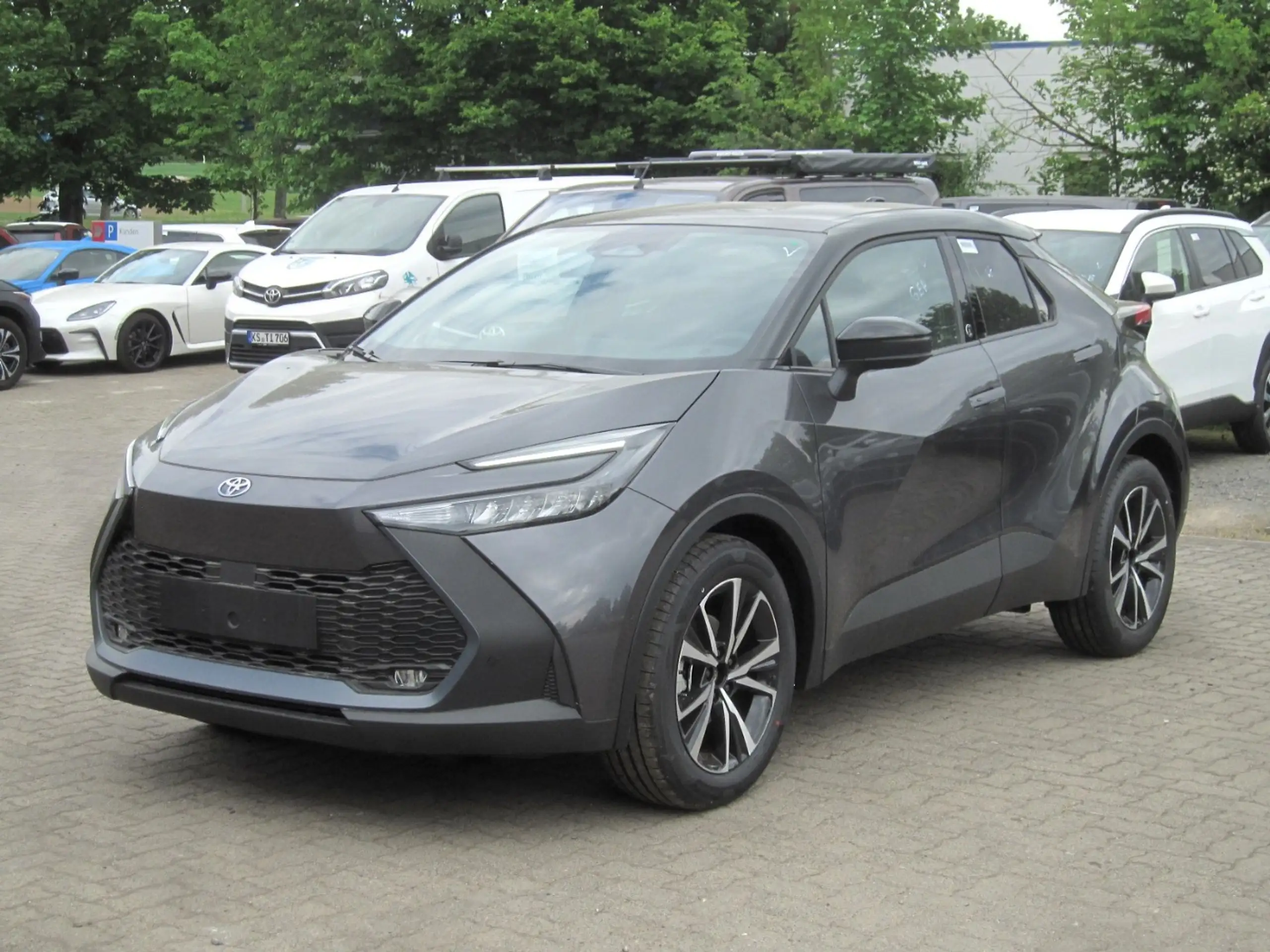 Toyota - C-HR