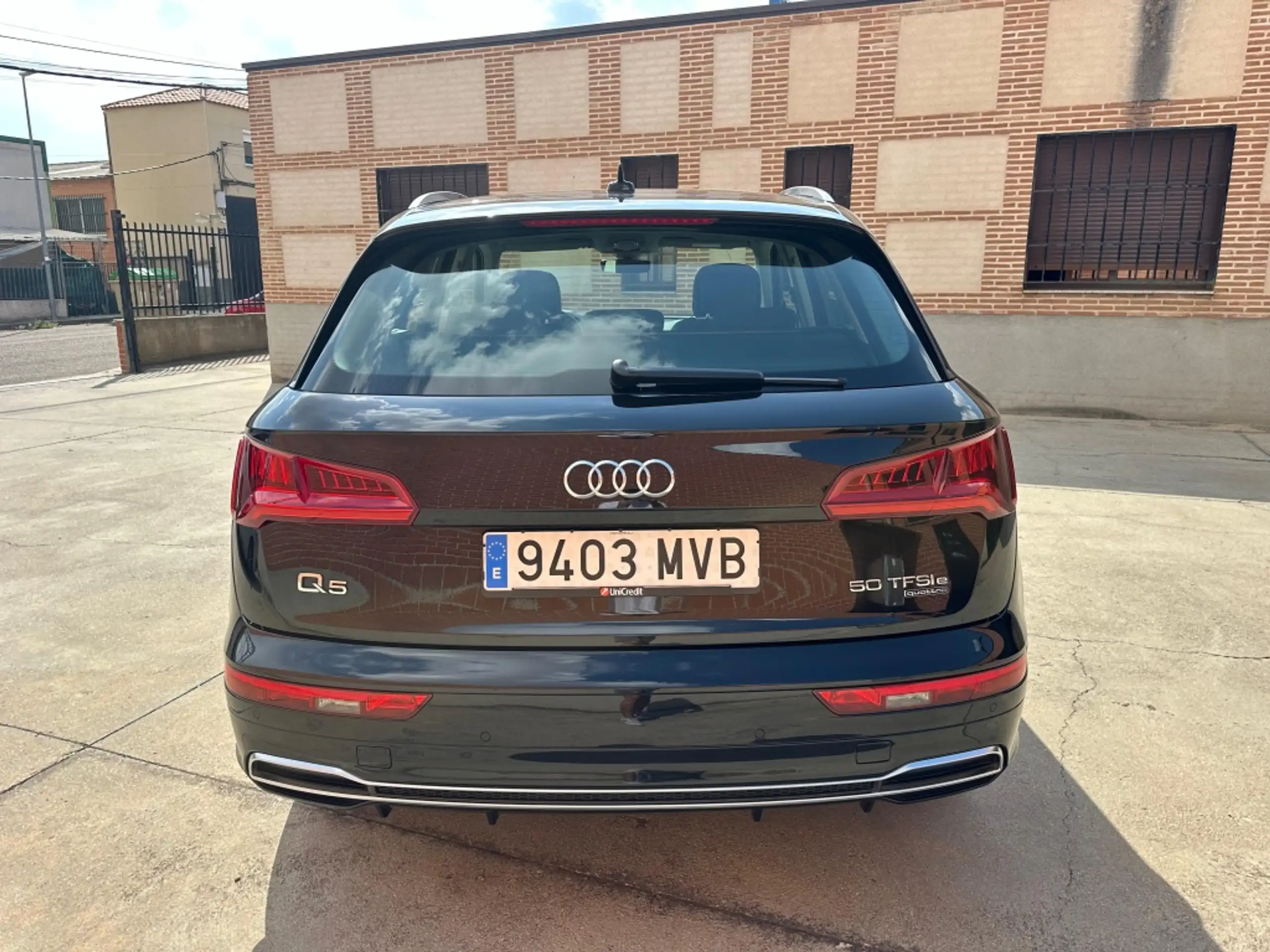 Audi - Q5