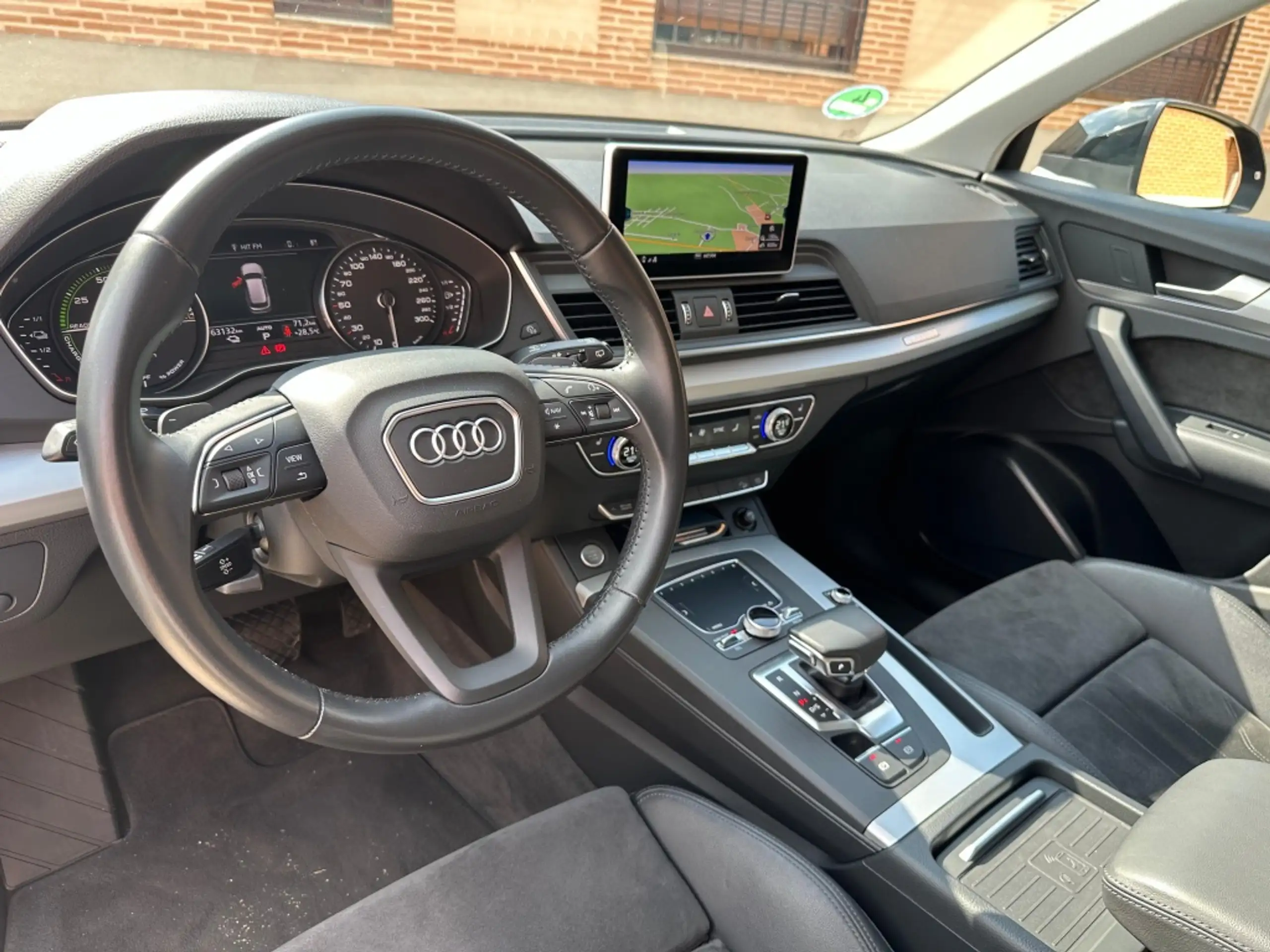 Audi - Q5