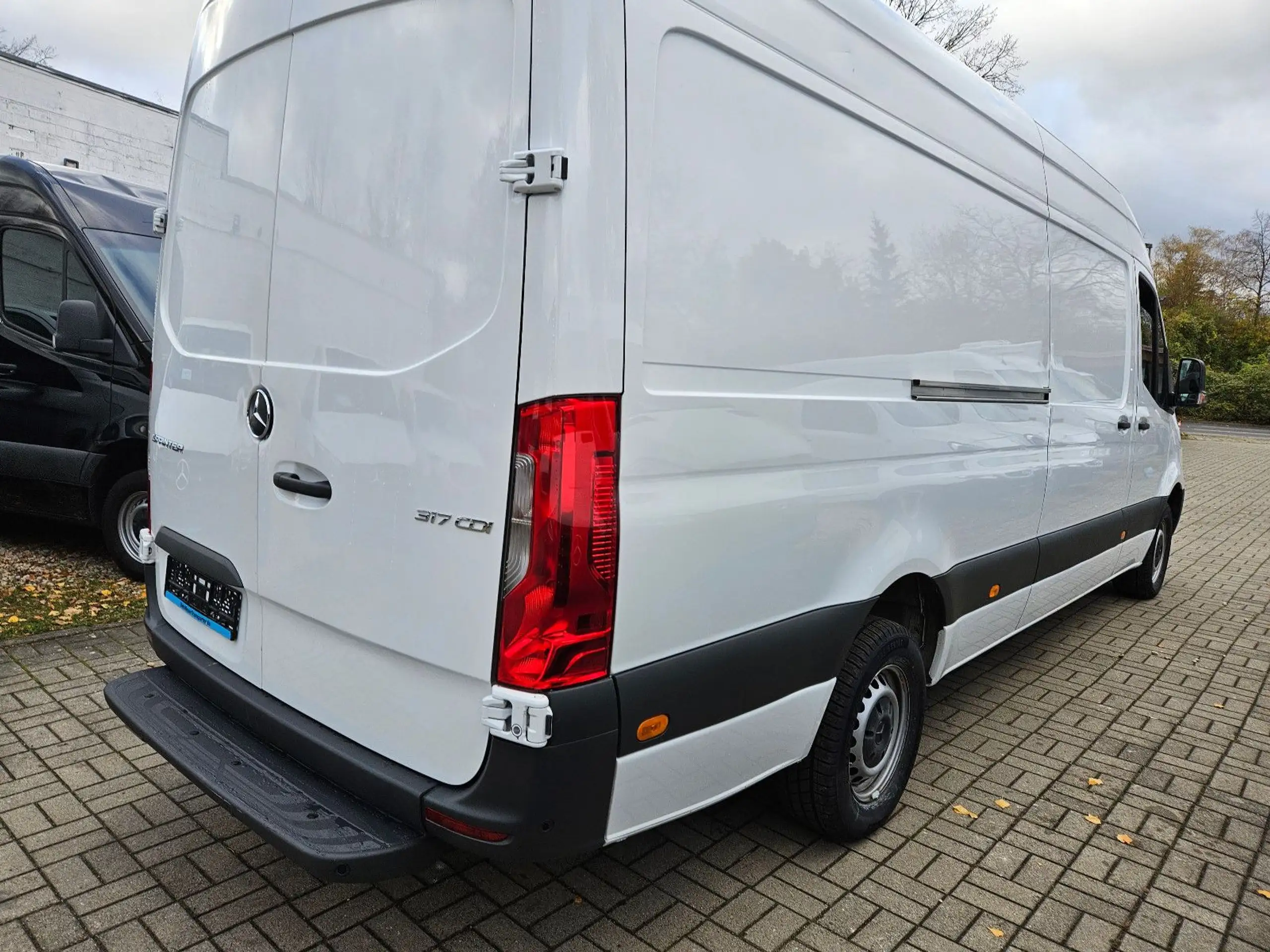 Mercedes-Benz - Sprinter