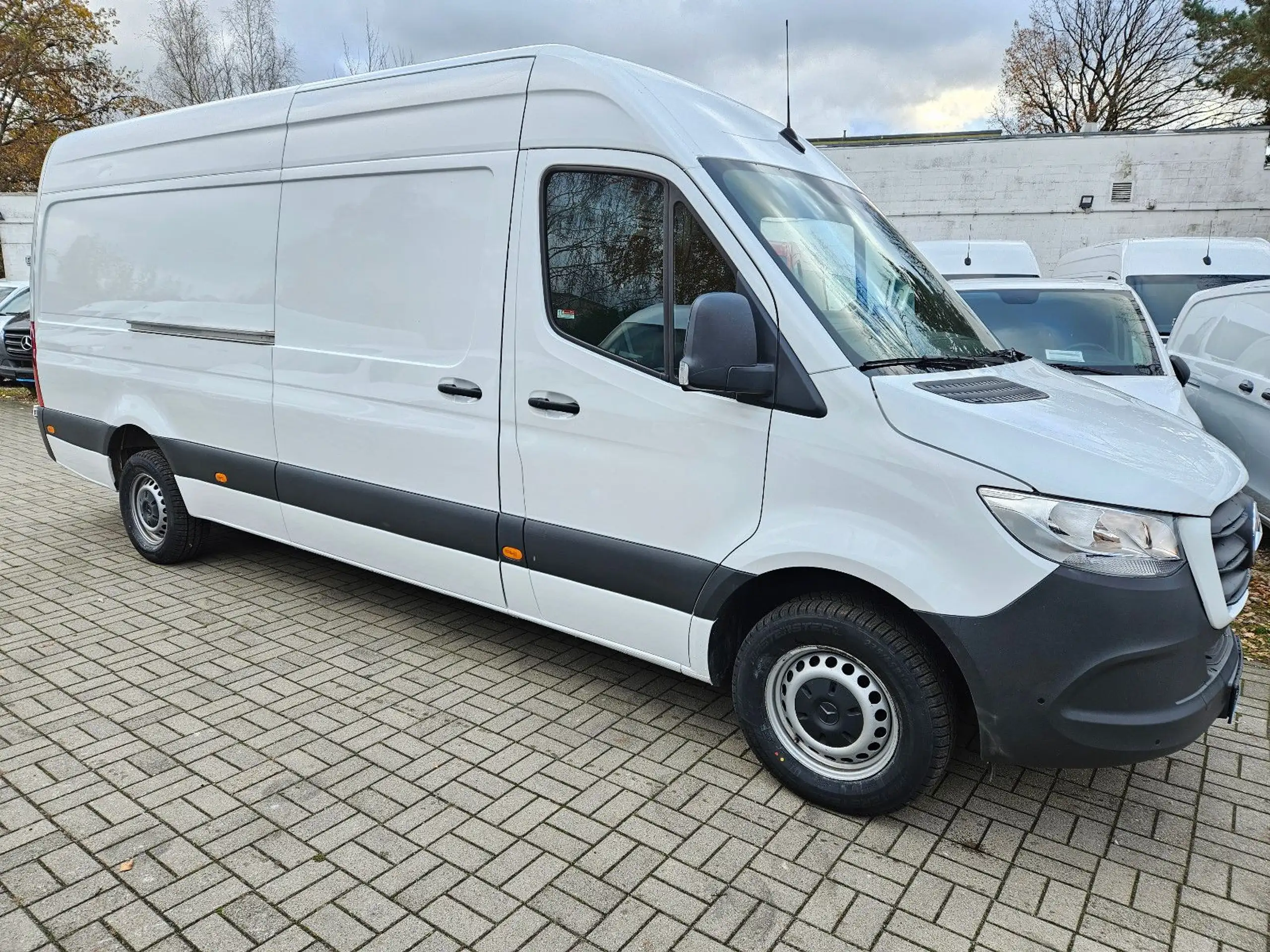 Mercedes-Benz - Sprinter