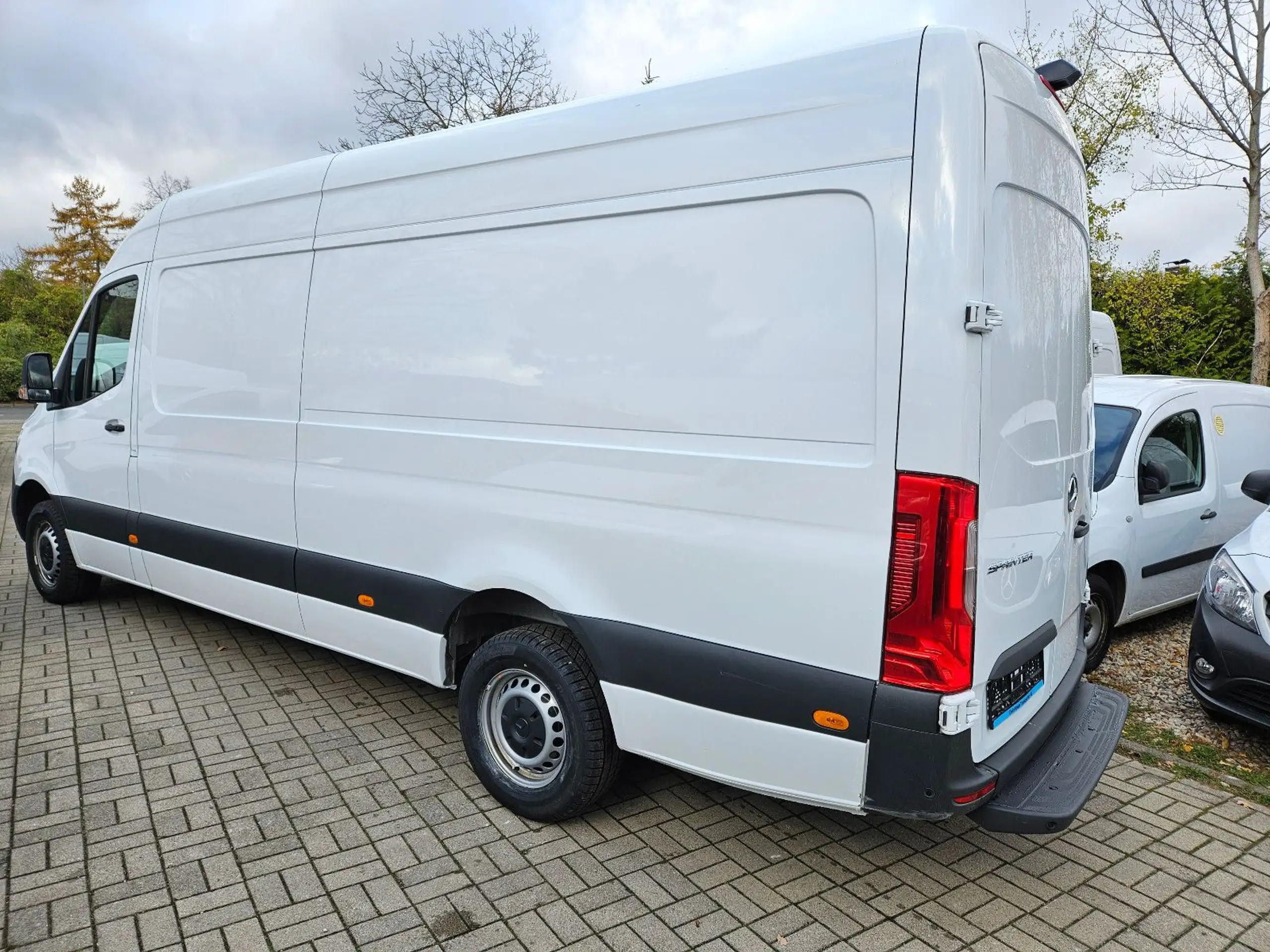 Mercedes-Benz - Sprinter