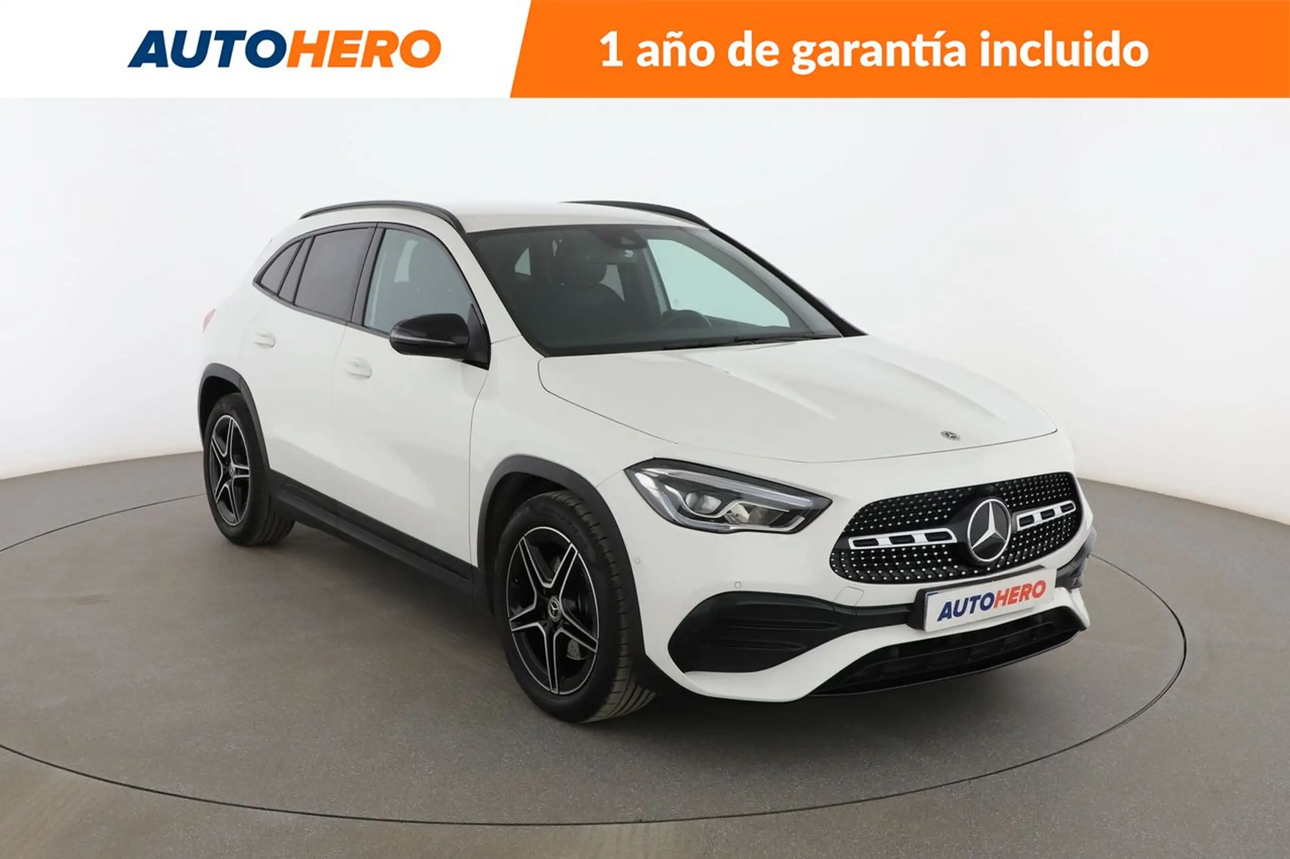 Mercedes-Benz - GLA 200