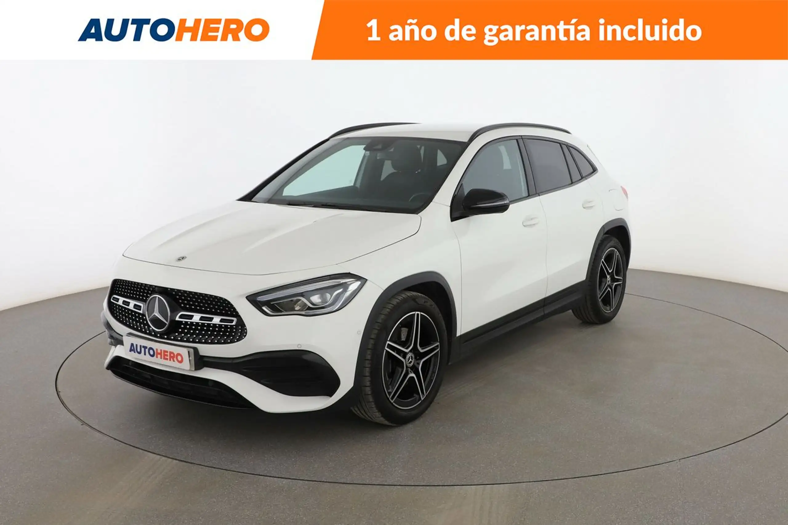 Mercedes-Benz - GLA 200