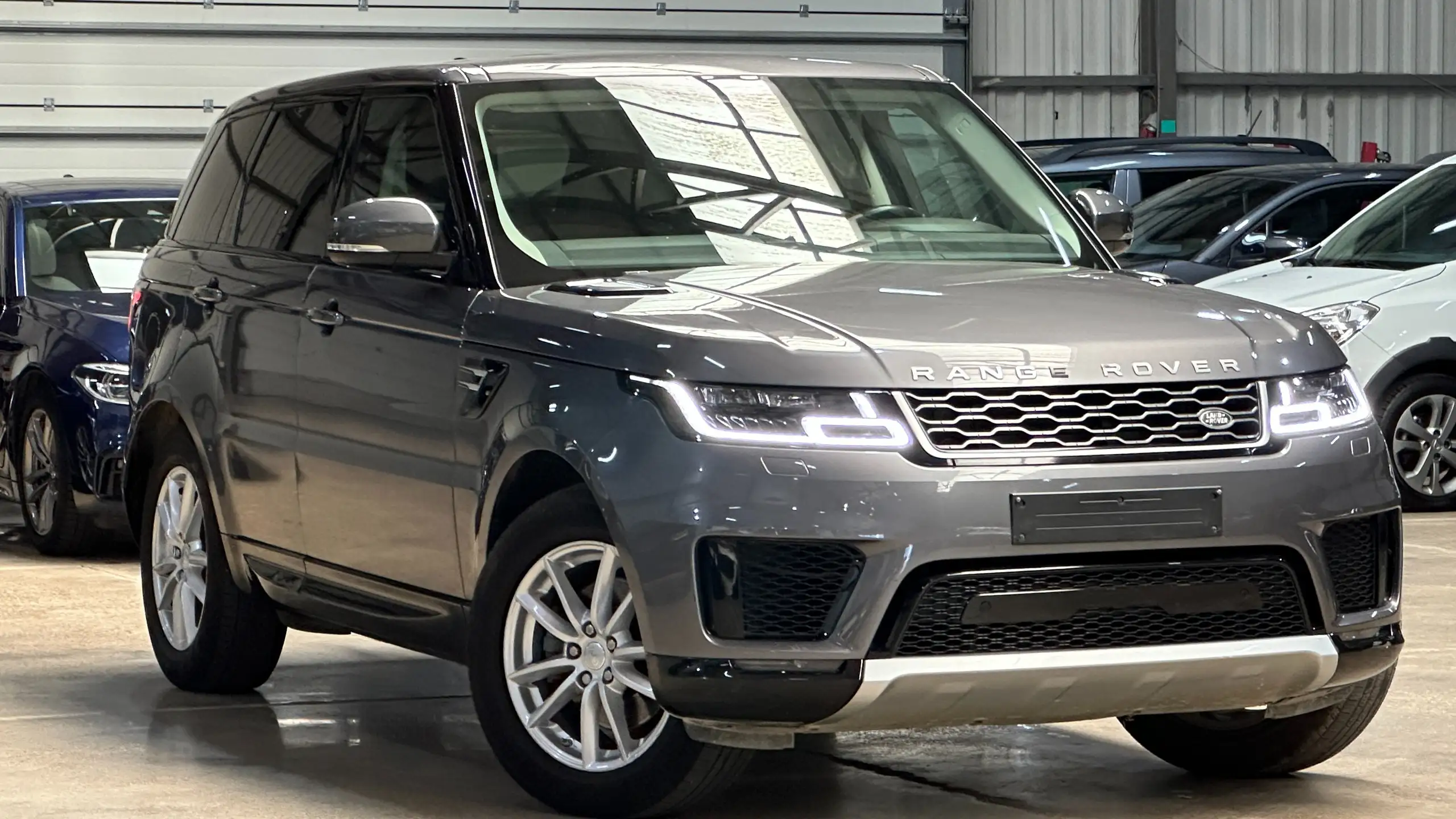 Land Rover - Range Rover Sport