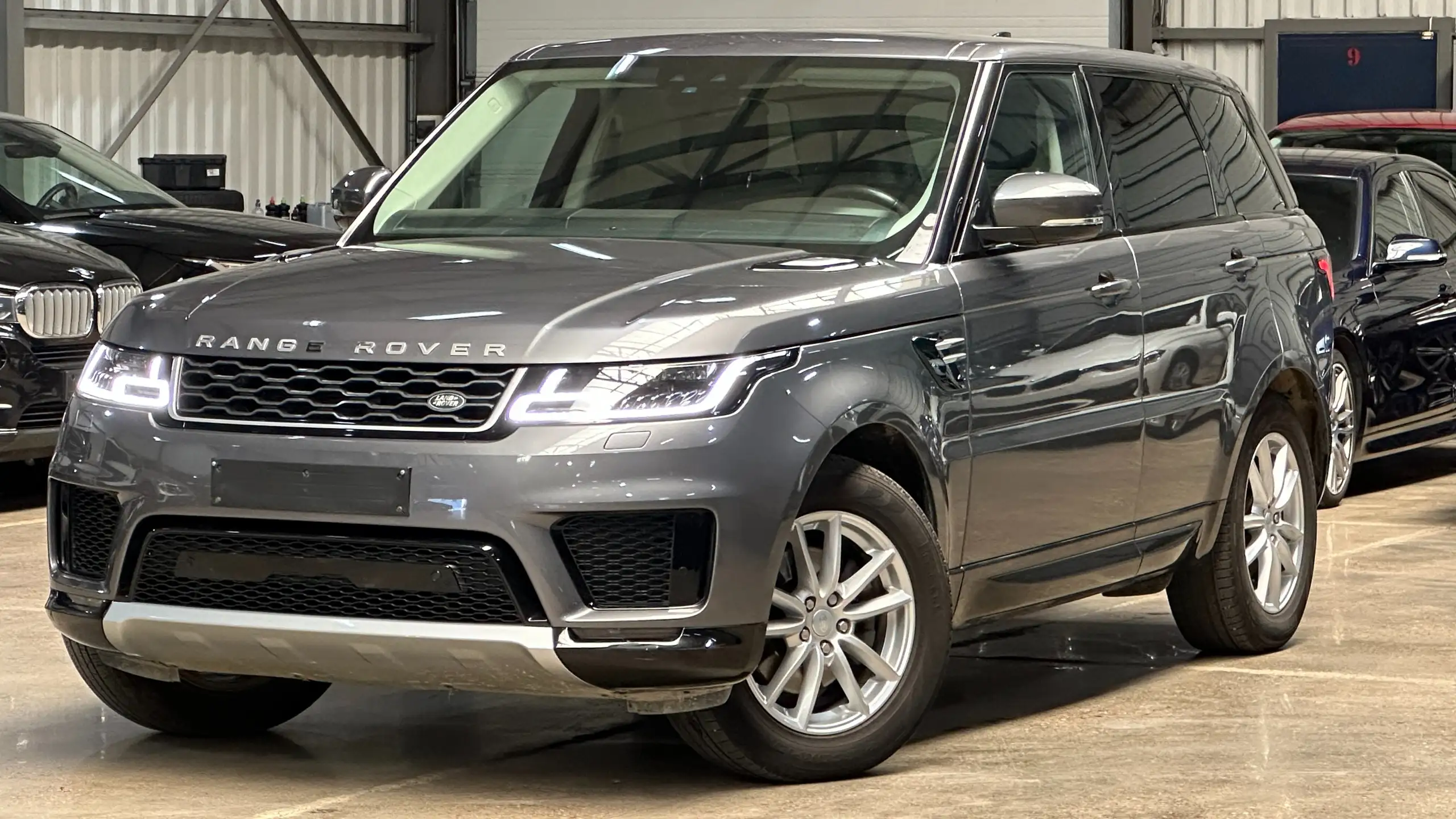 Land Rover - Range Rover Sport