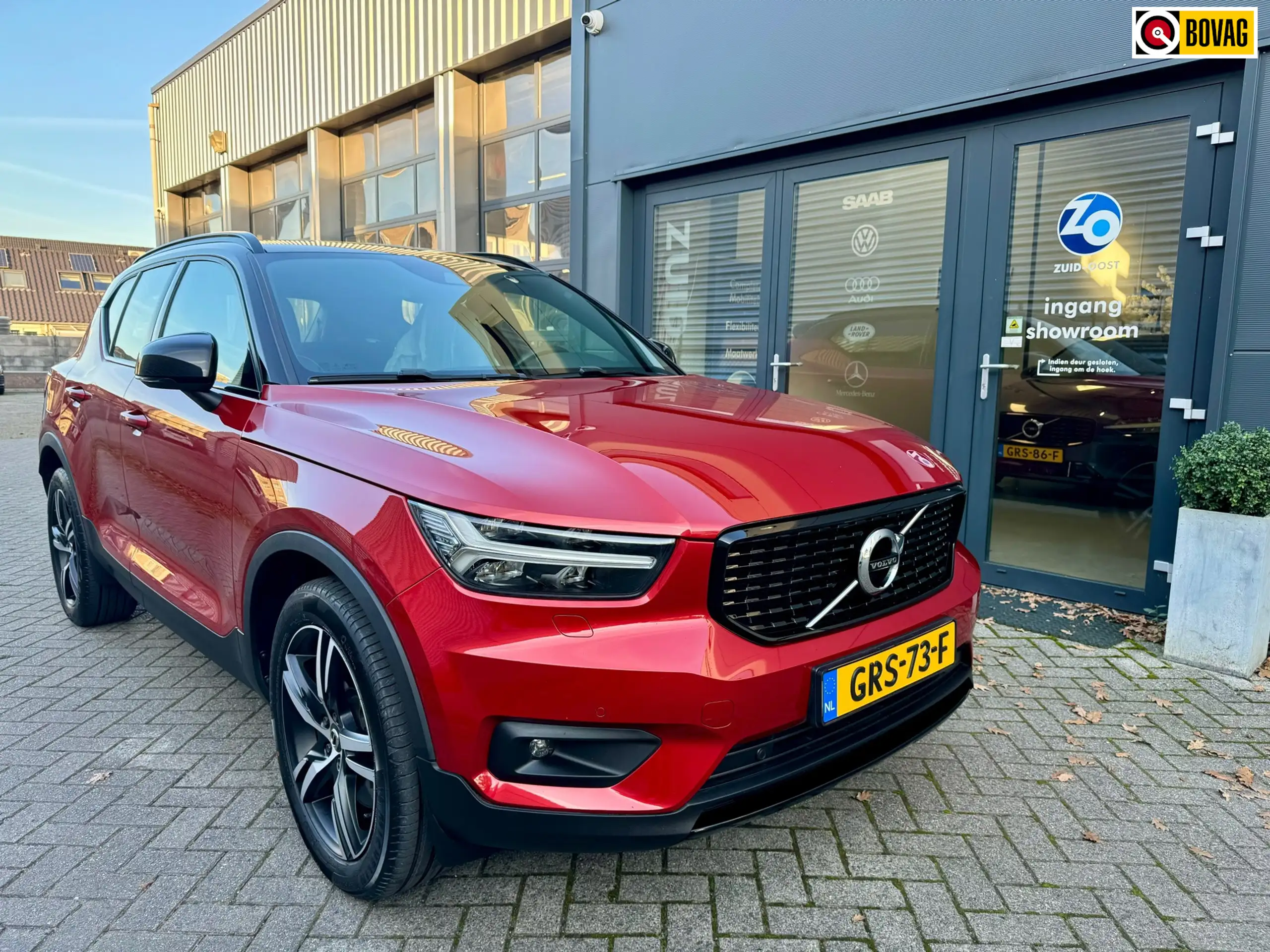 Volvo - XC40