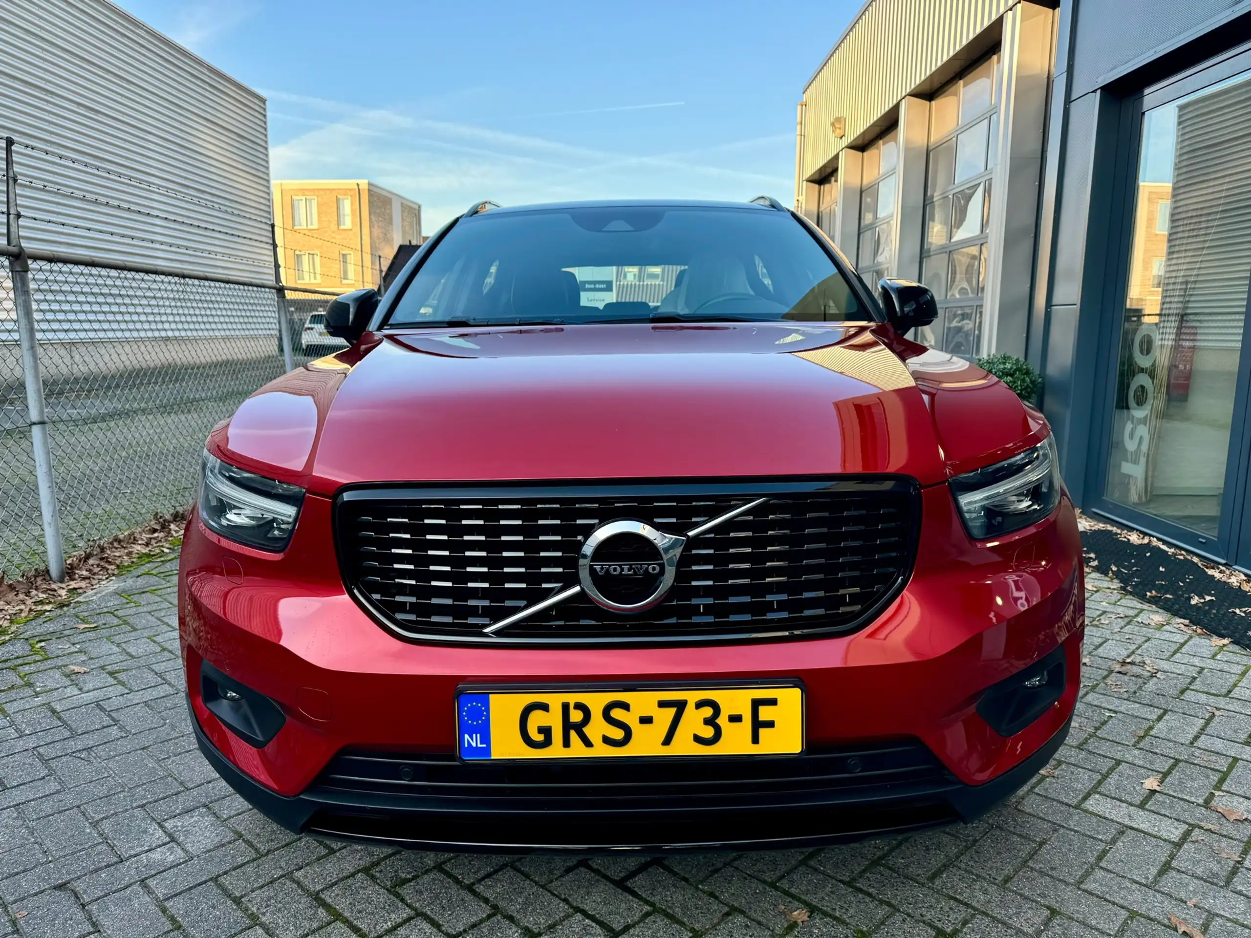 Volvo - XC40