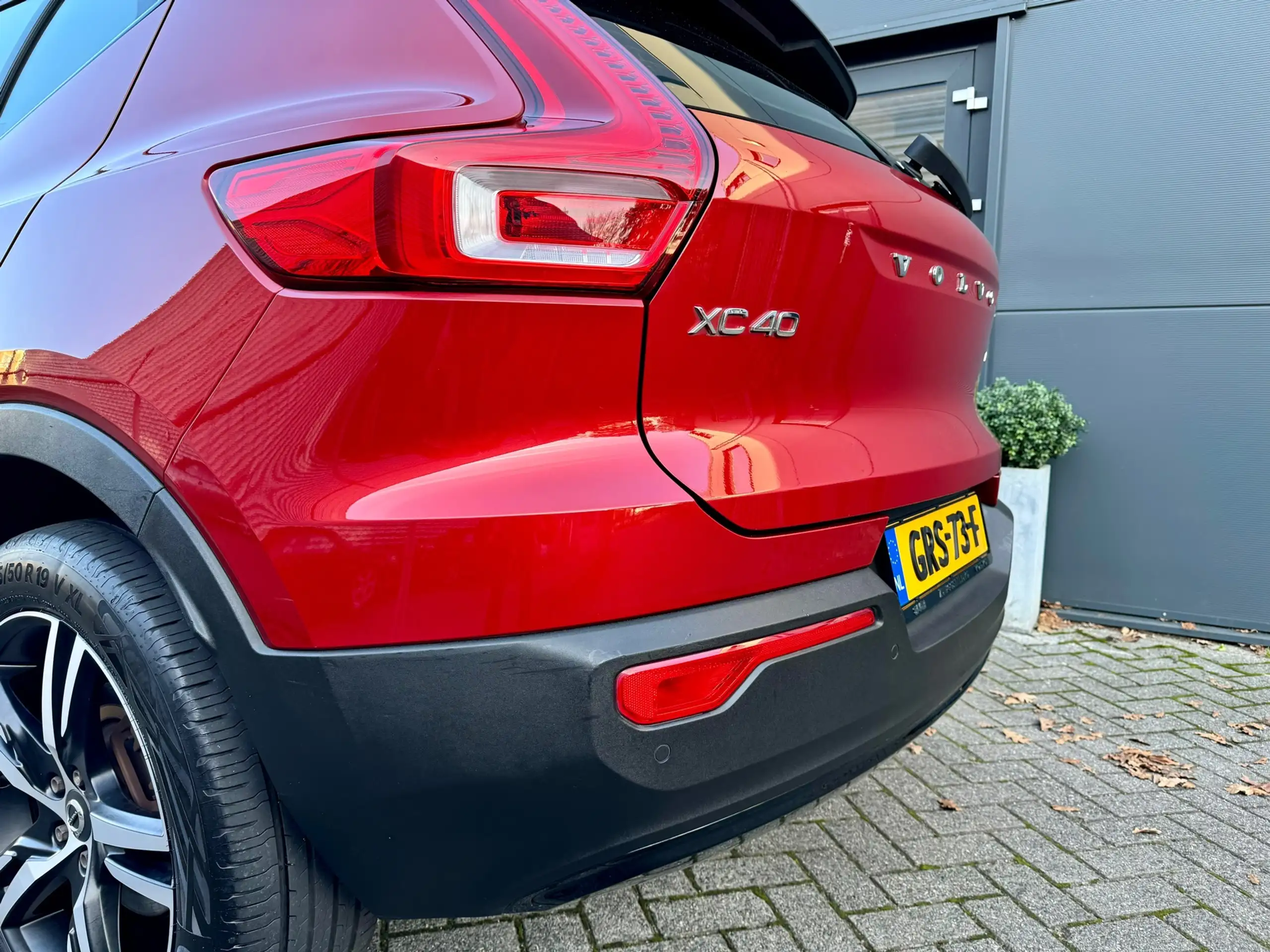 Volvo - XC40