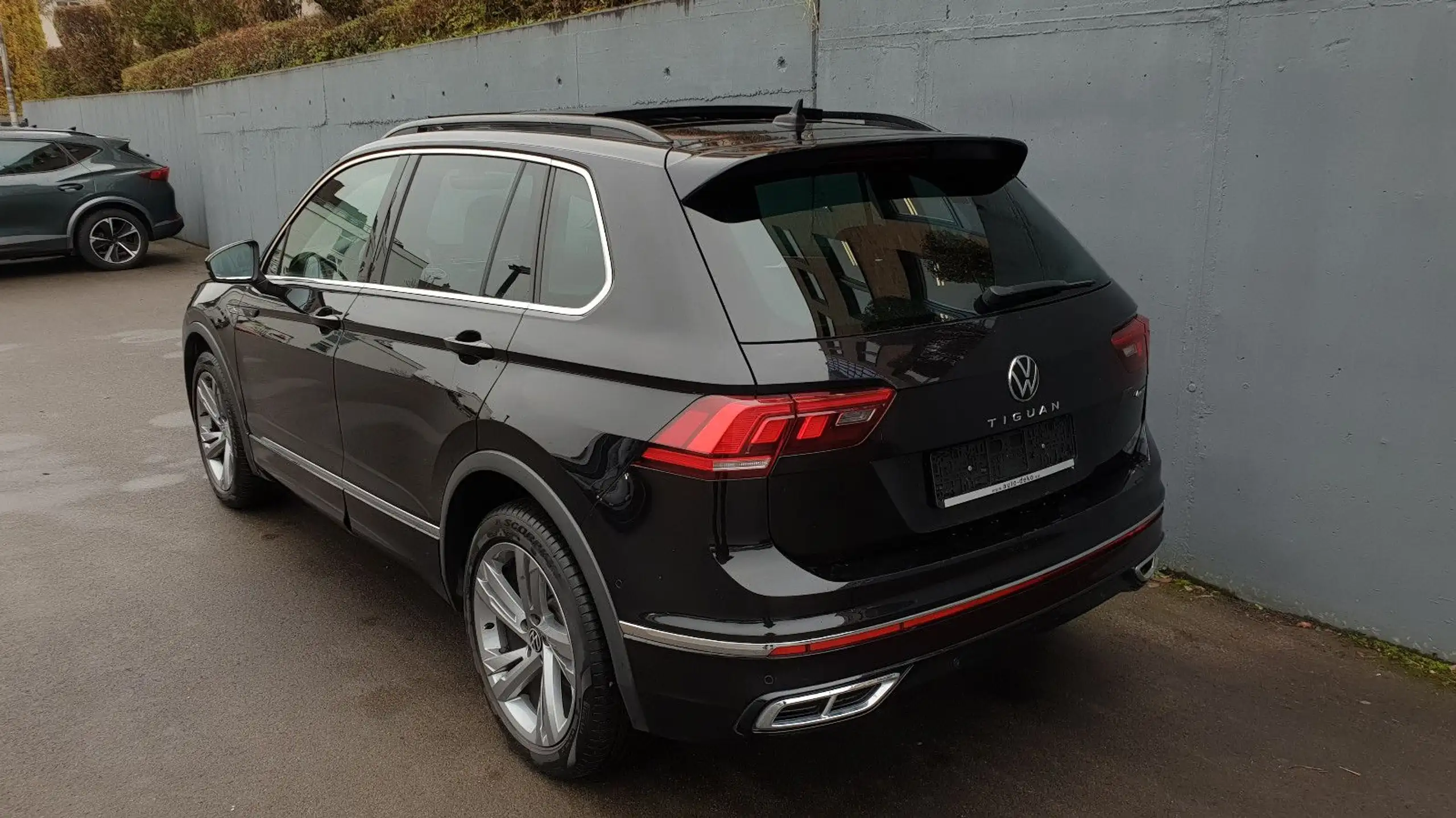 Volkswagen - Tiguan