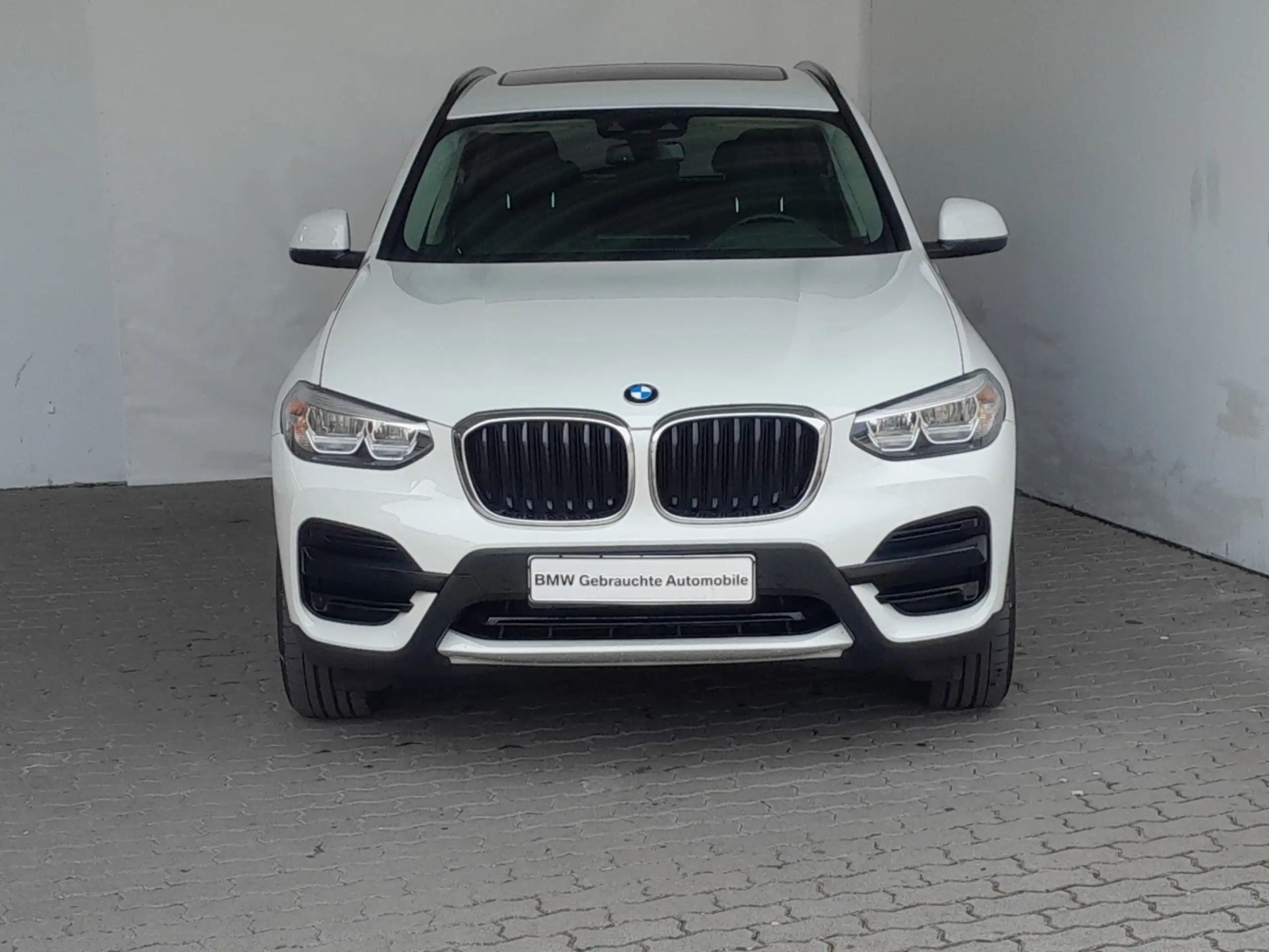 BMW - X3