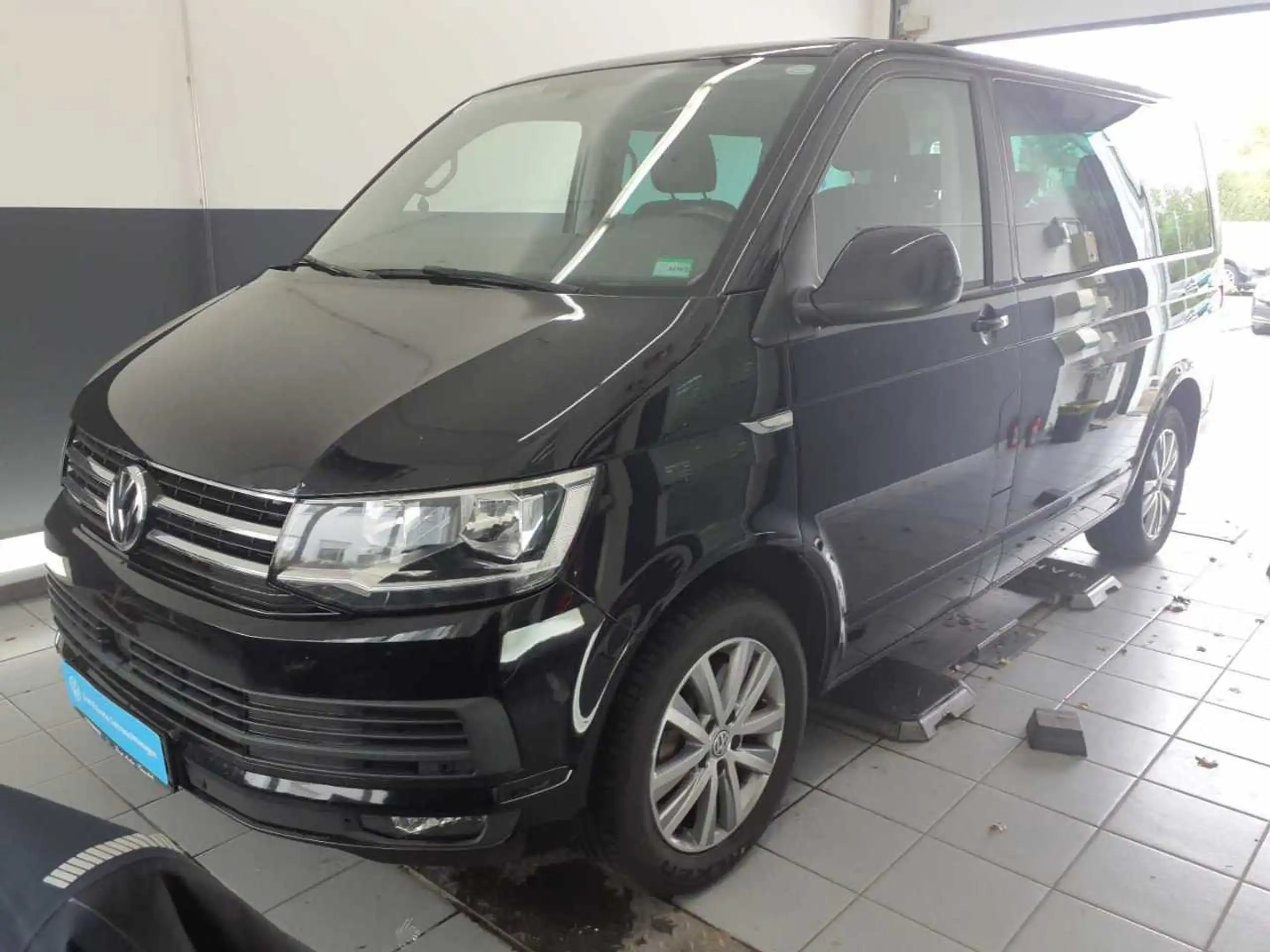 Volkswagen - T6 Multivan