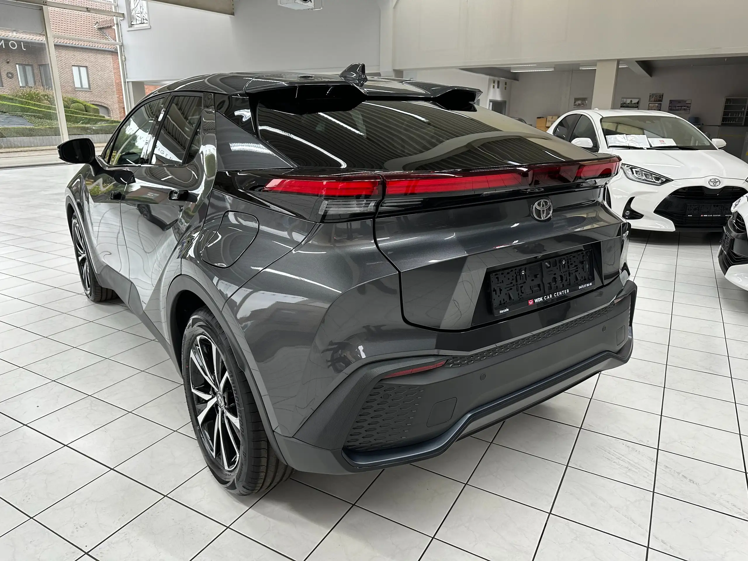 Toyota - C-HR