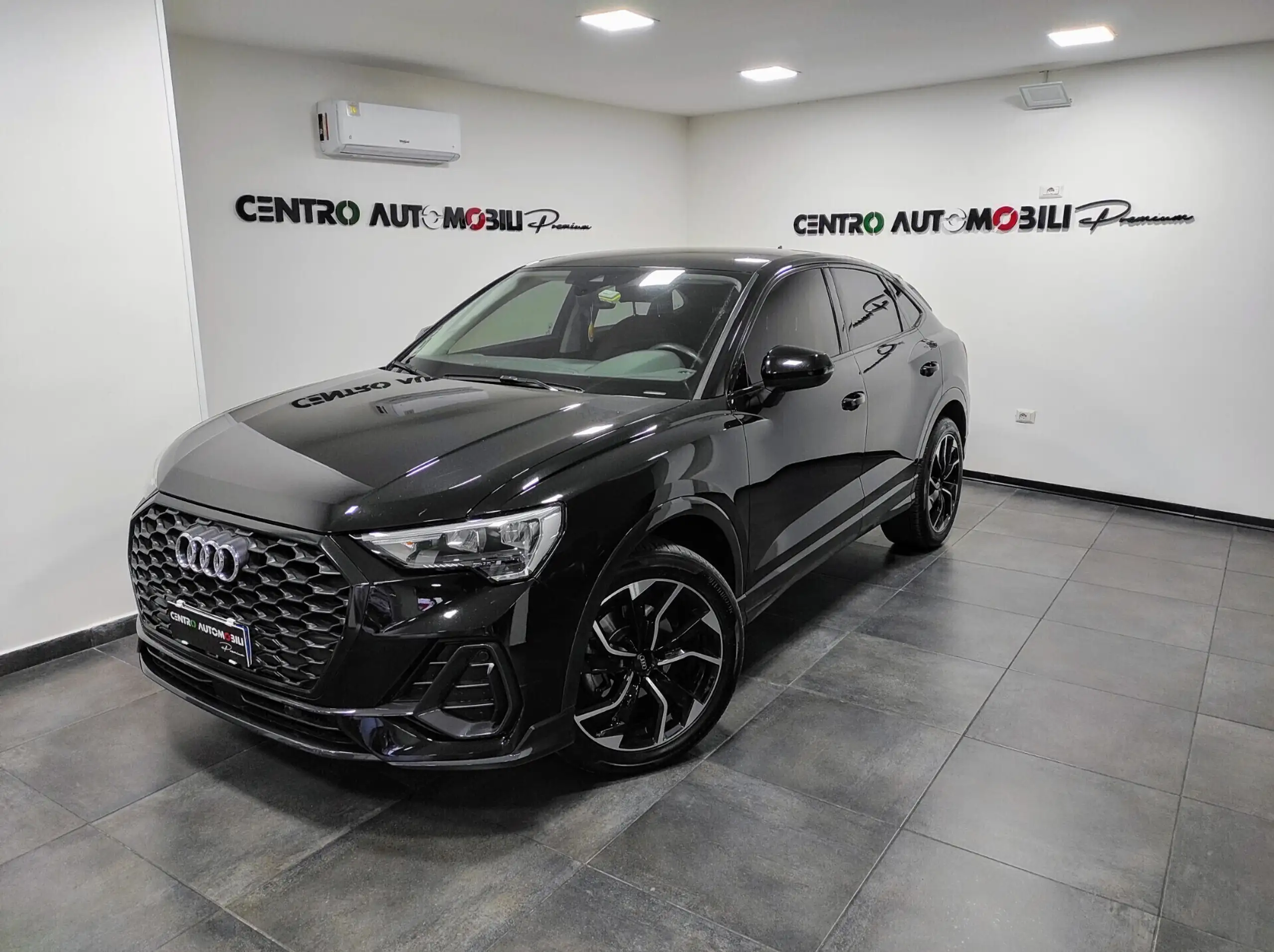 Audi - Q3