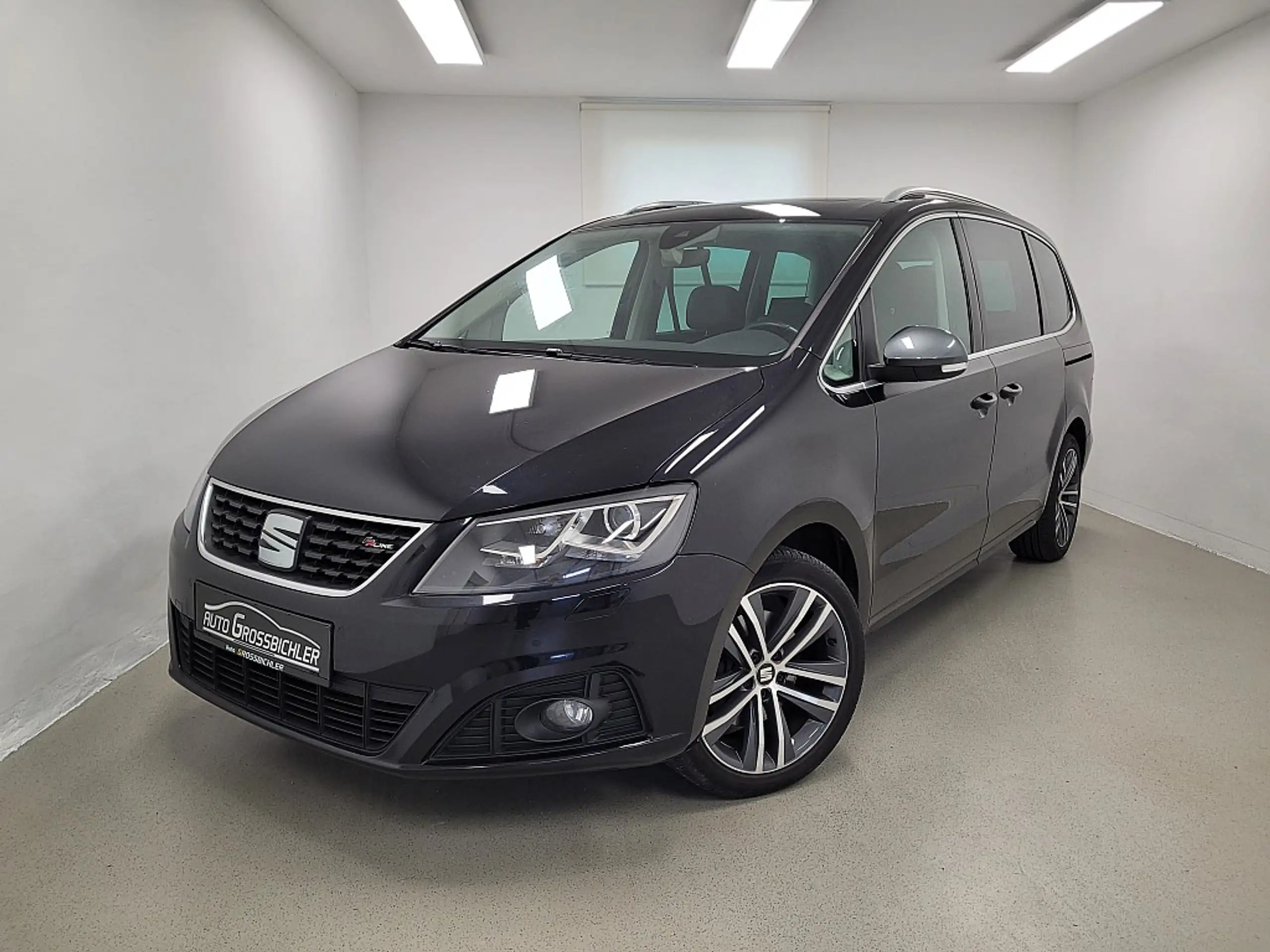 SEAT - Alhambra