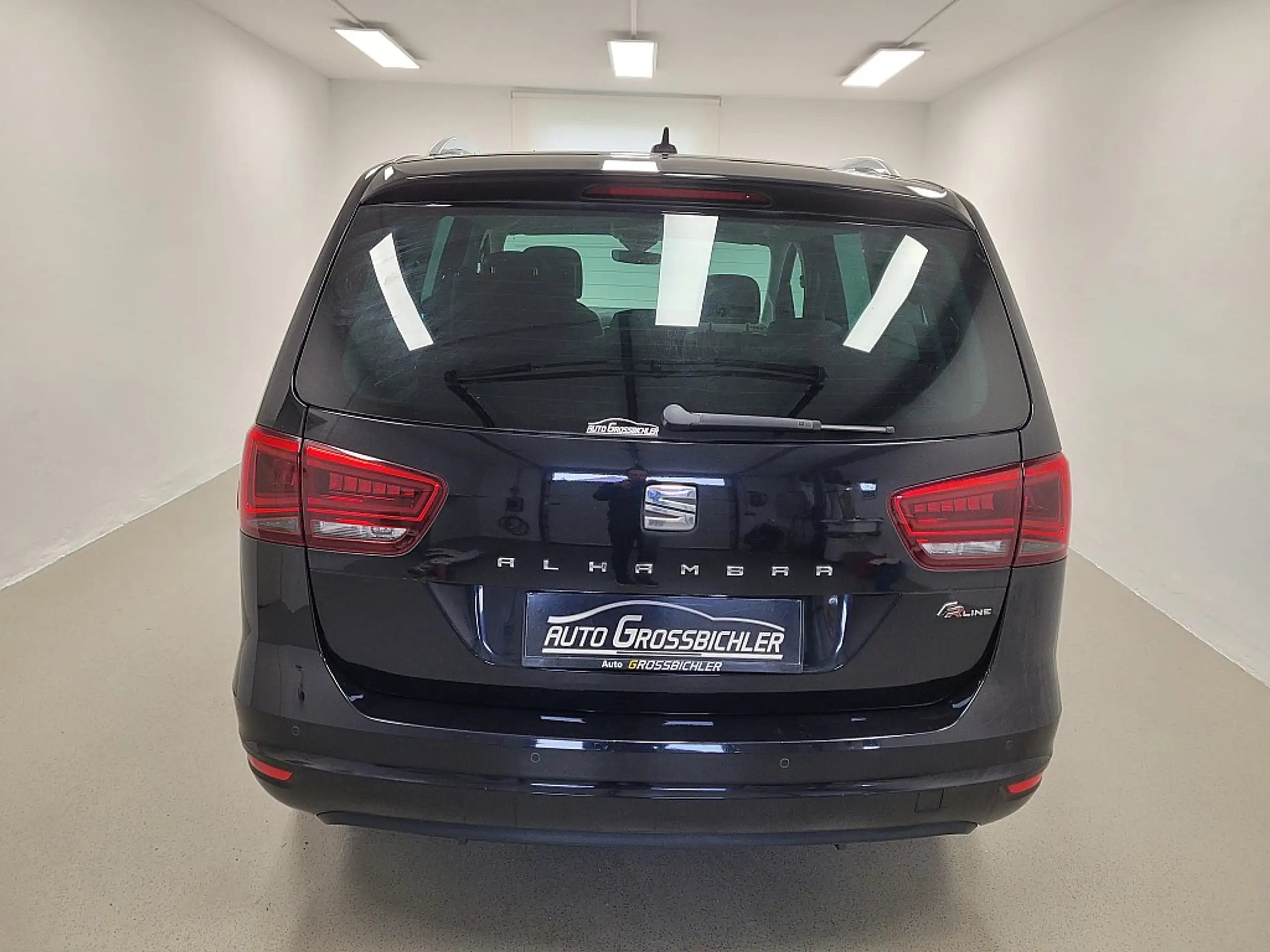 SEAT - Alhambra