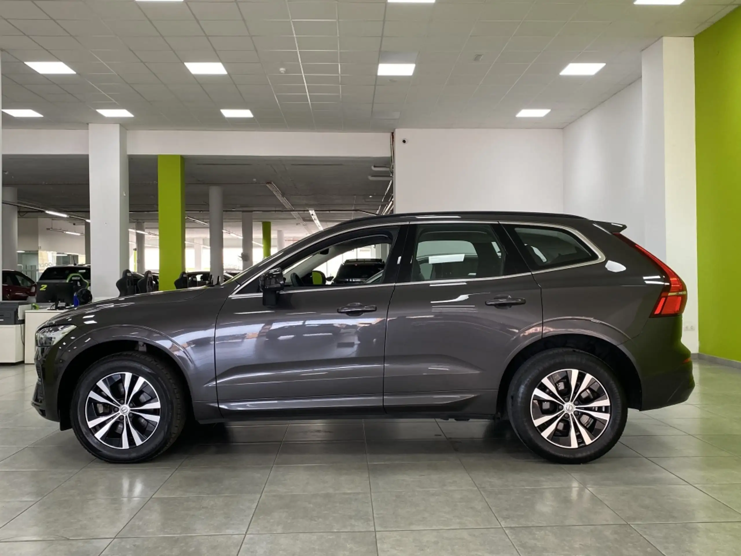 Volvo - XC60