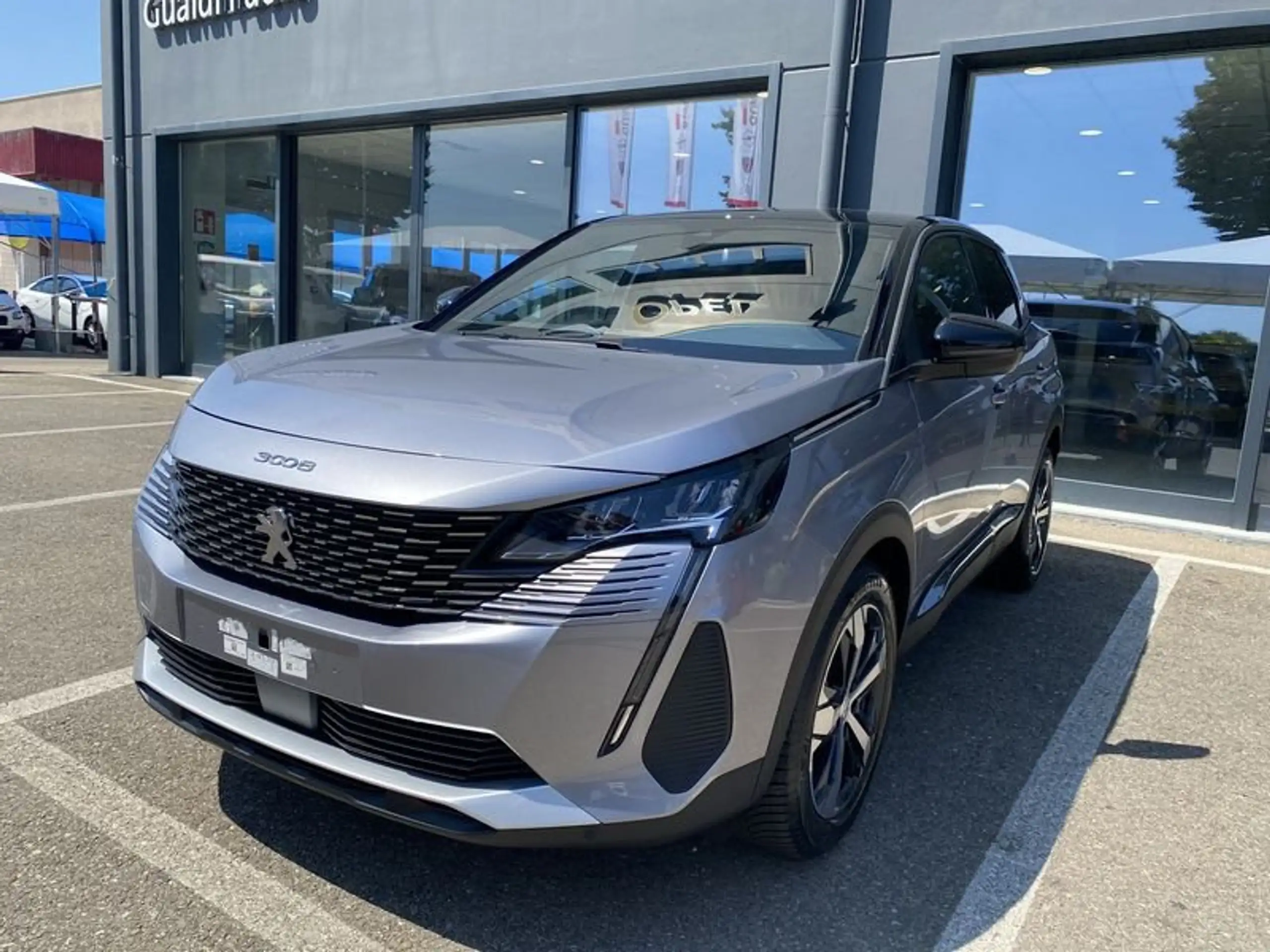 Peugeot - 3008