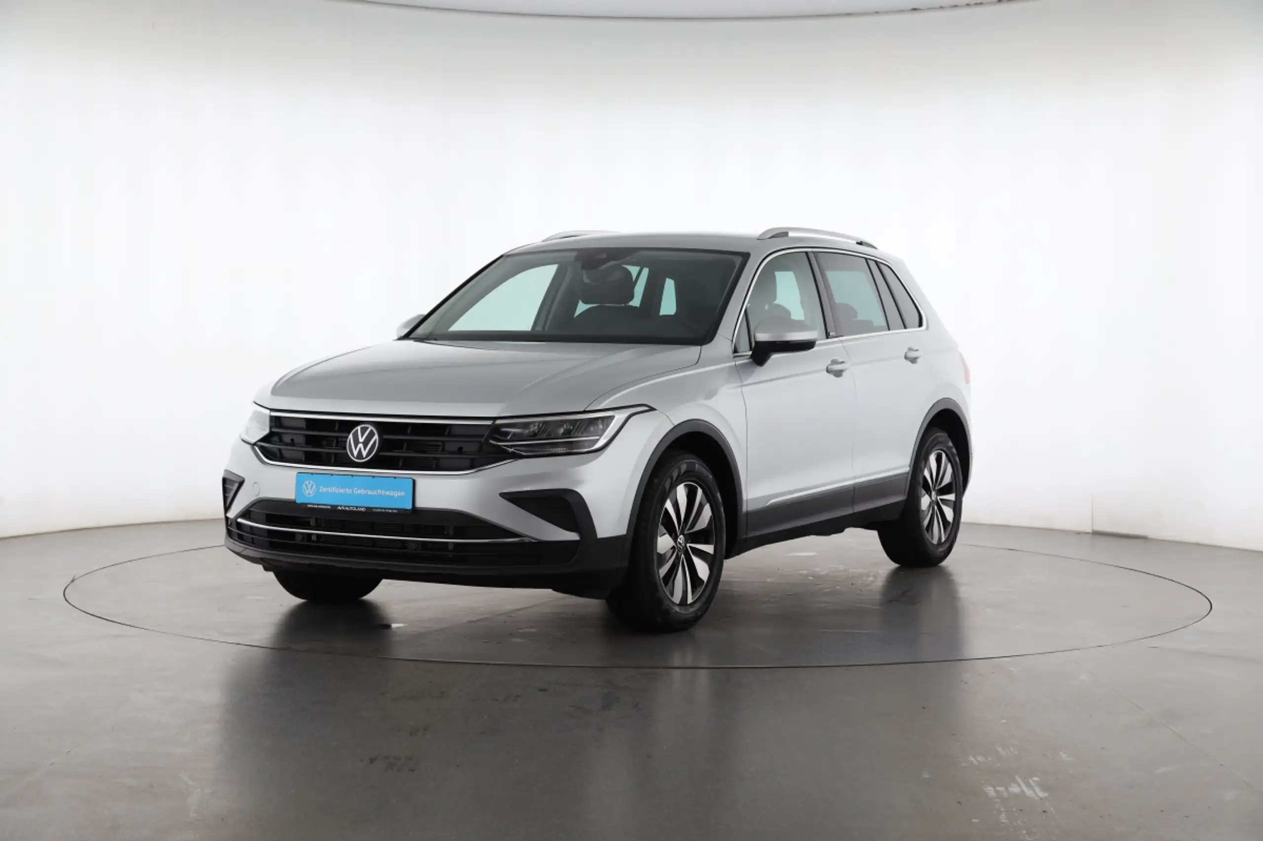 Volkswagen - Tiguan