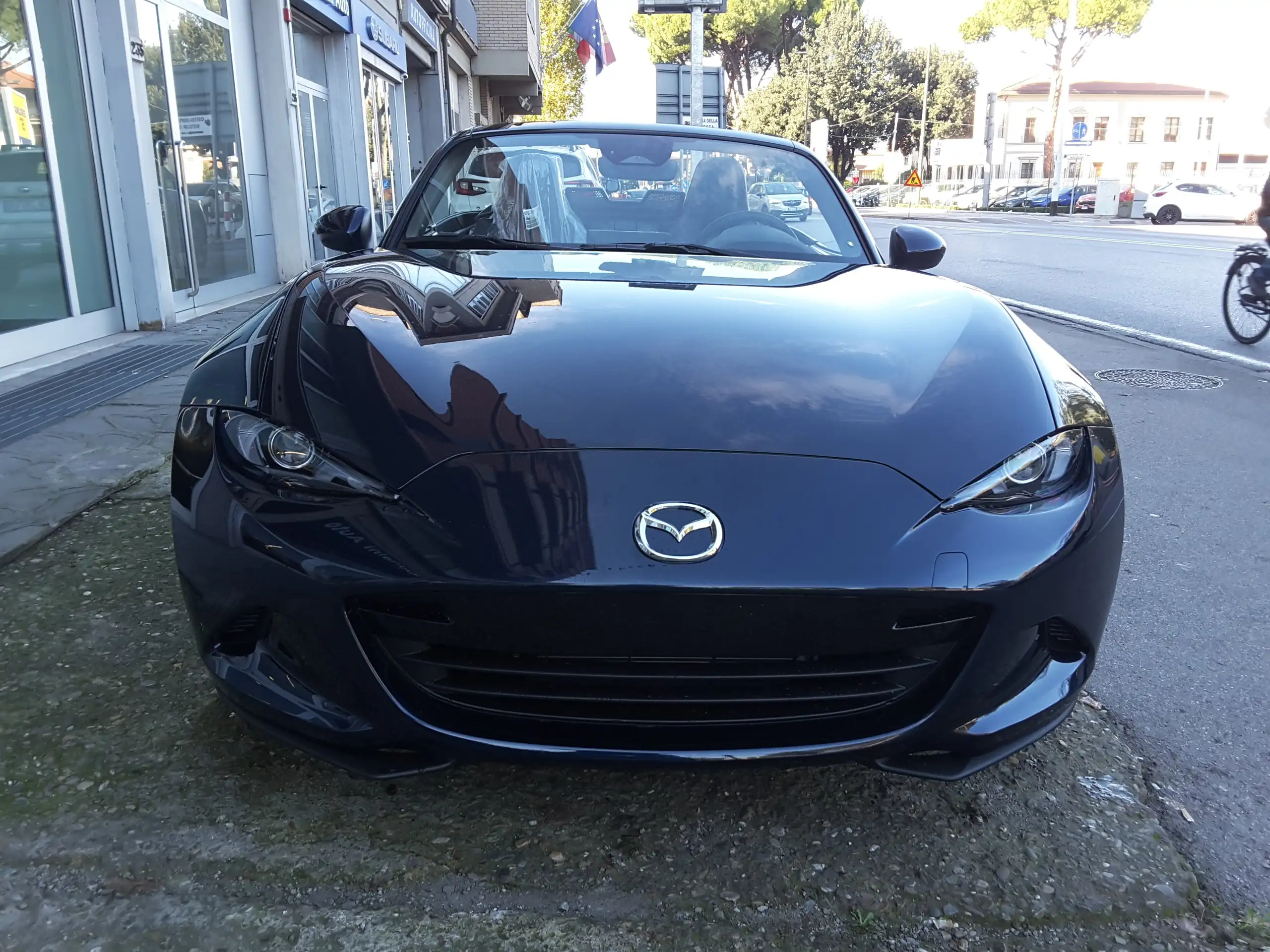 Mazda - MX-5