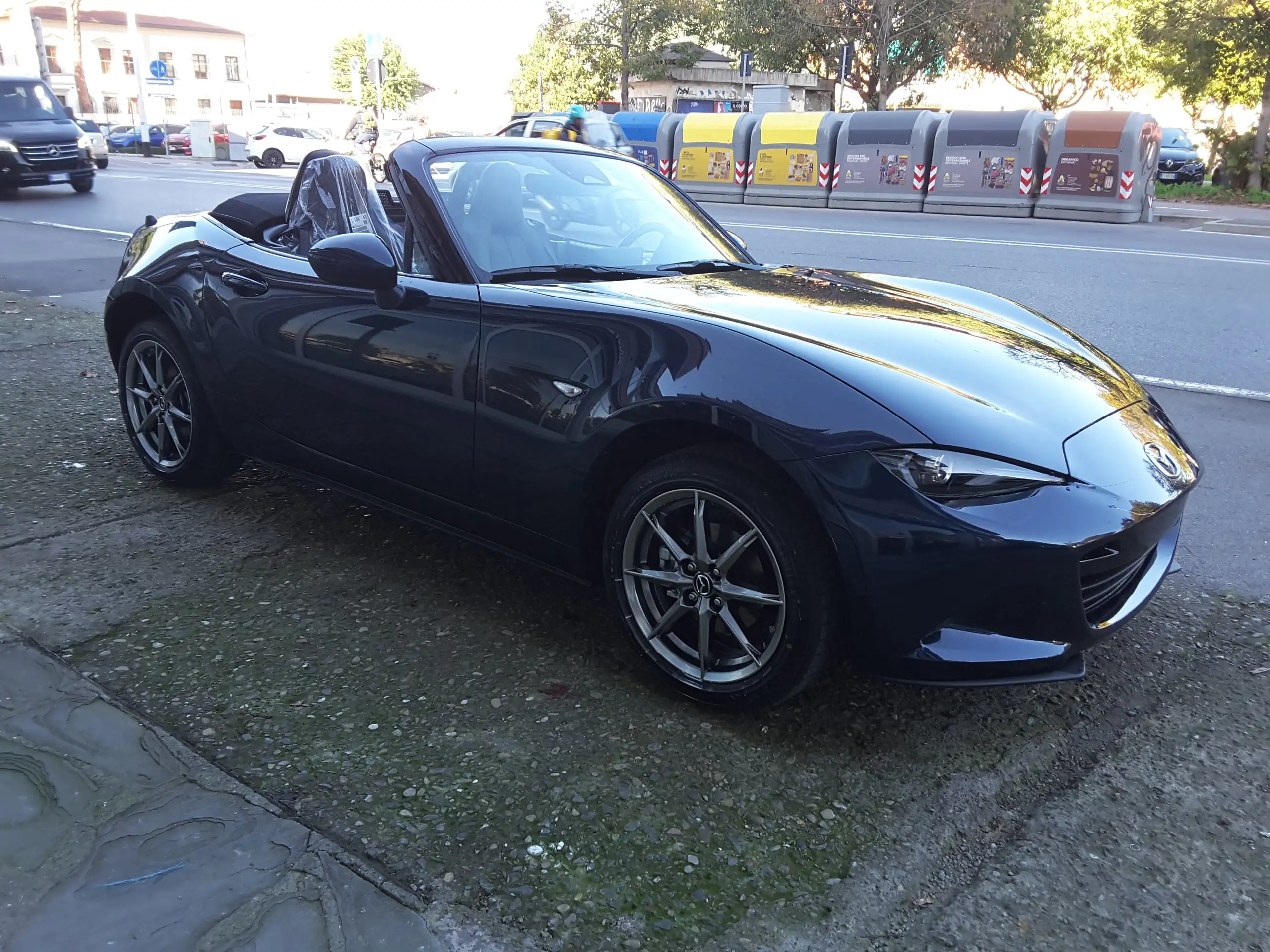 Mazda - MX-5