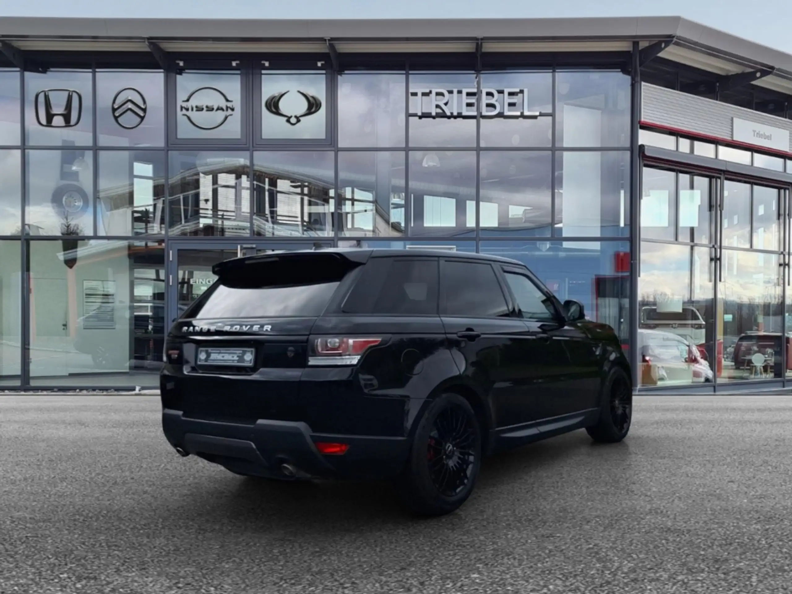 Land Rover - Range Rover Sport