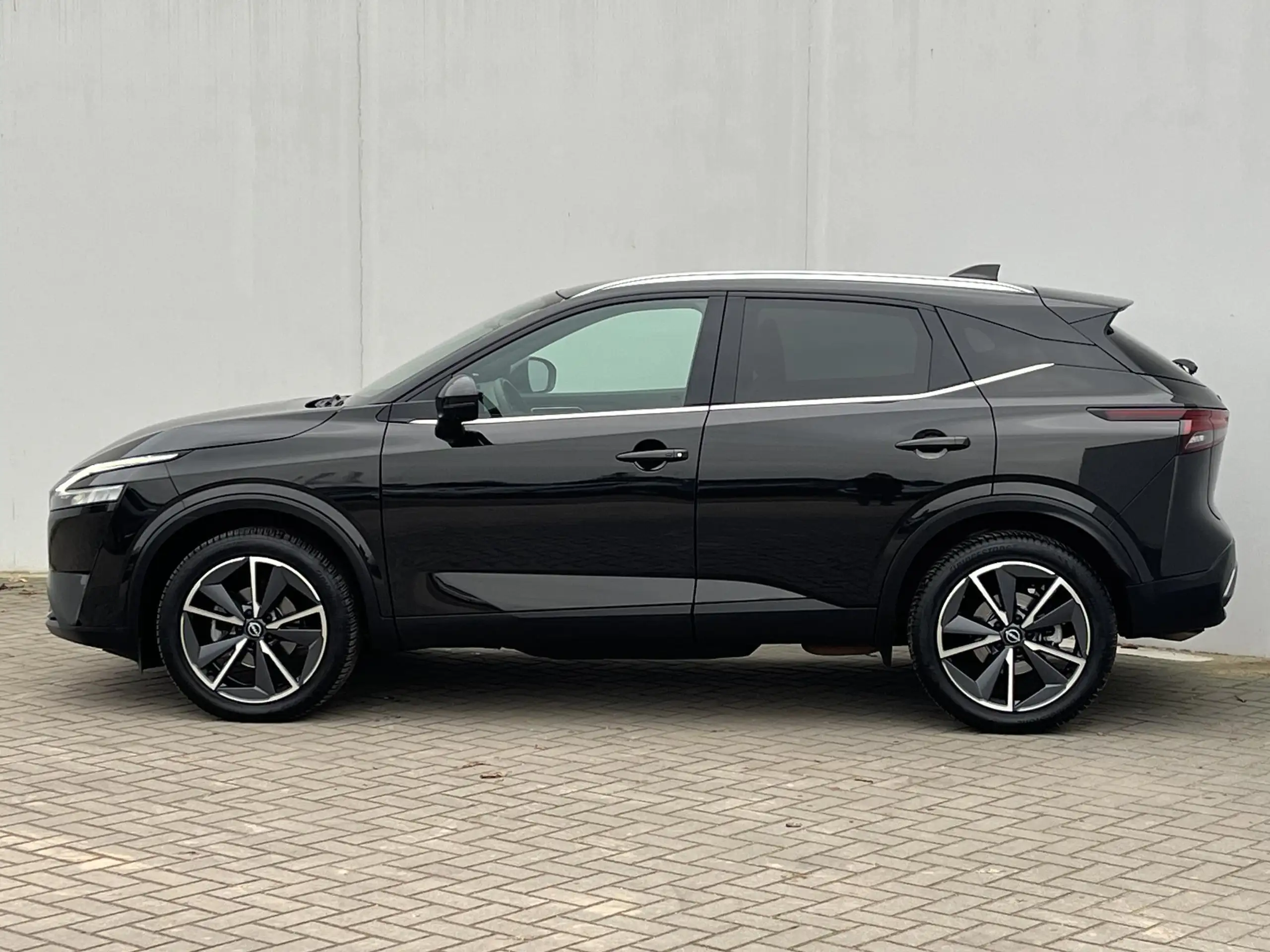 Nissan - Qashqai