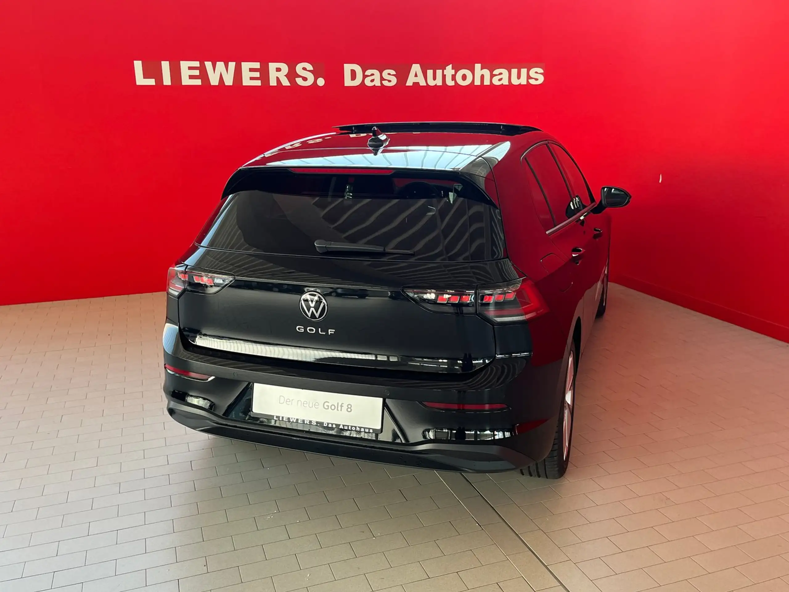 Volkswagen - Golf