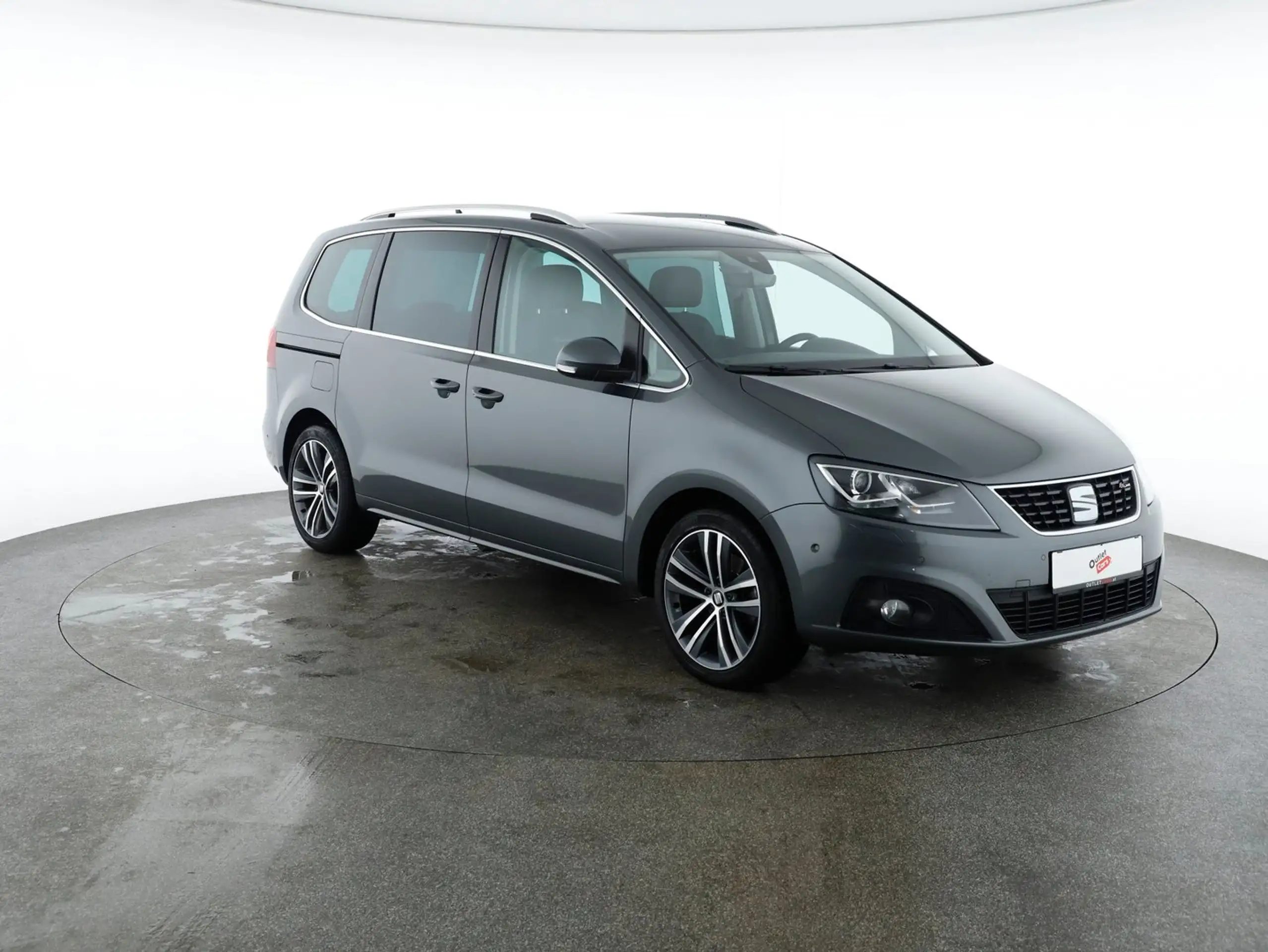 SEAT - Alhambra