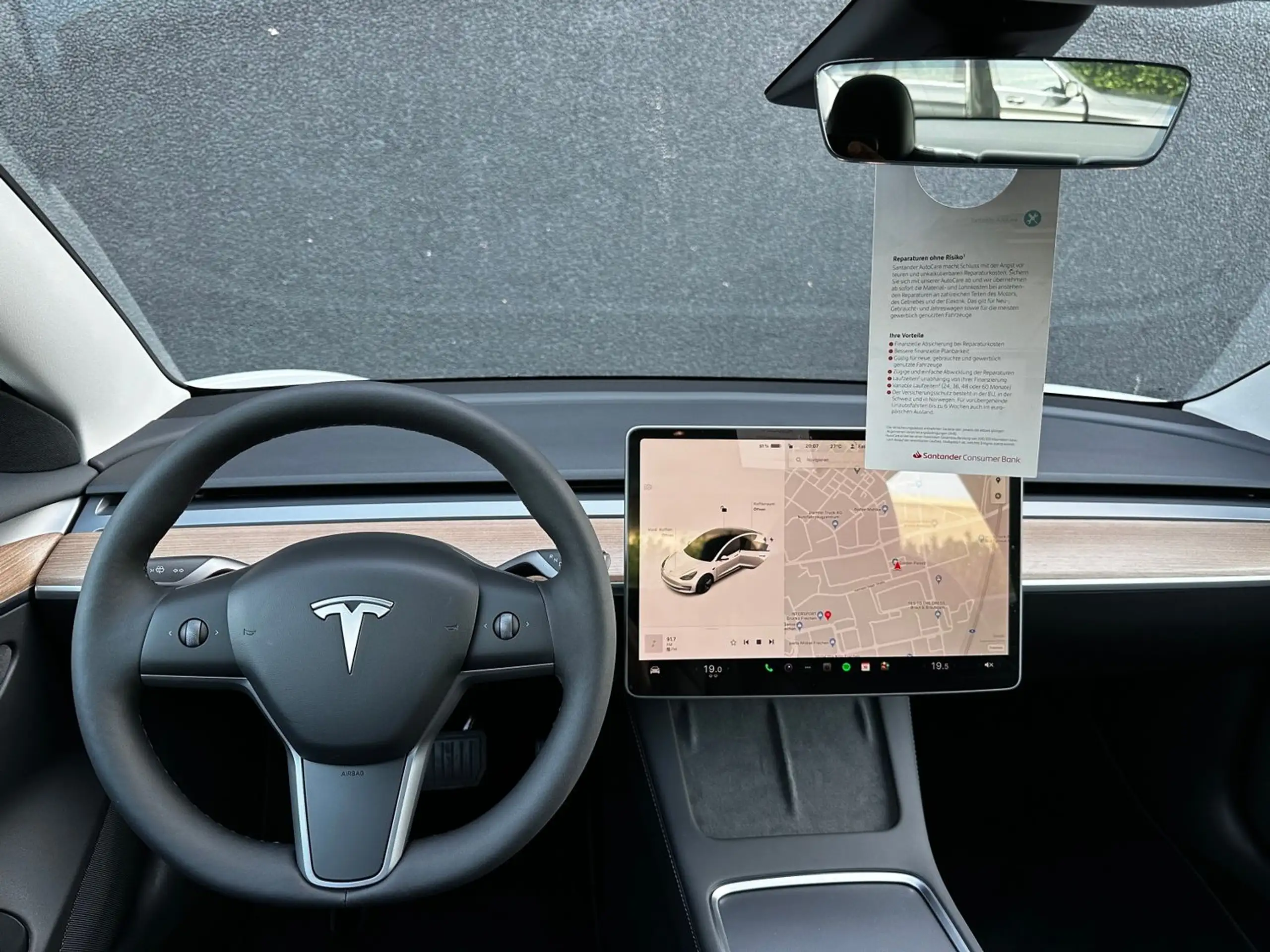 Tesla - Model 3