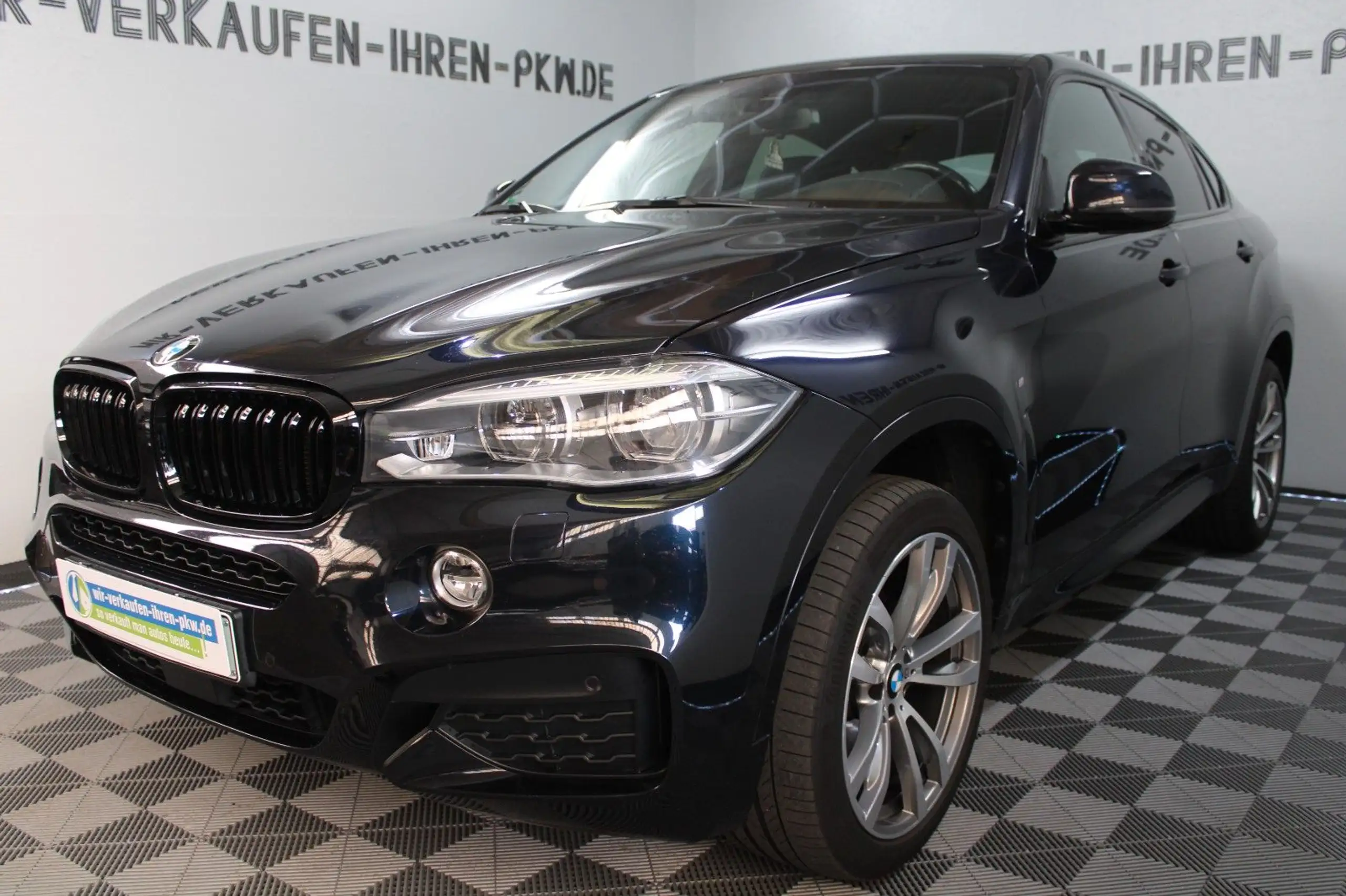 BMW - X6