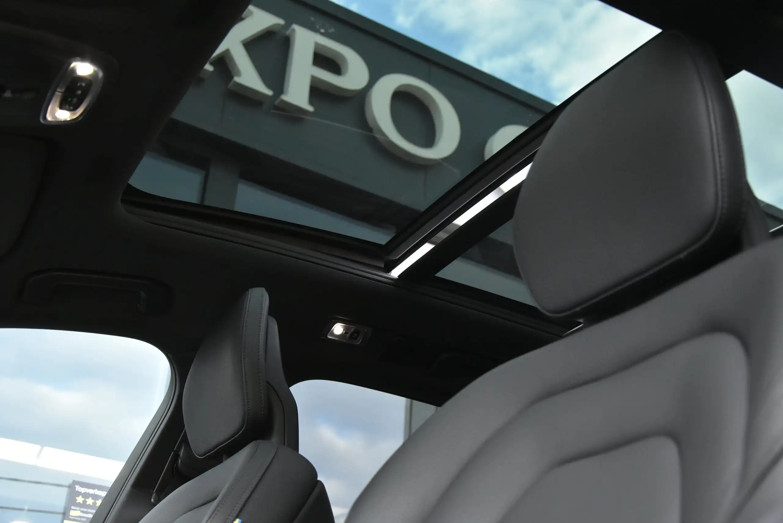 Volvo - XC60