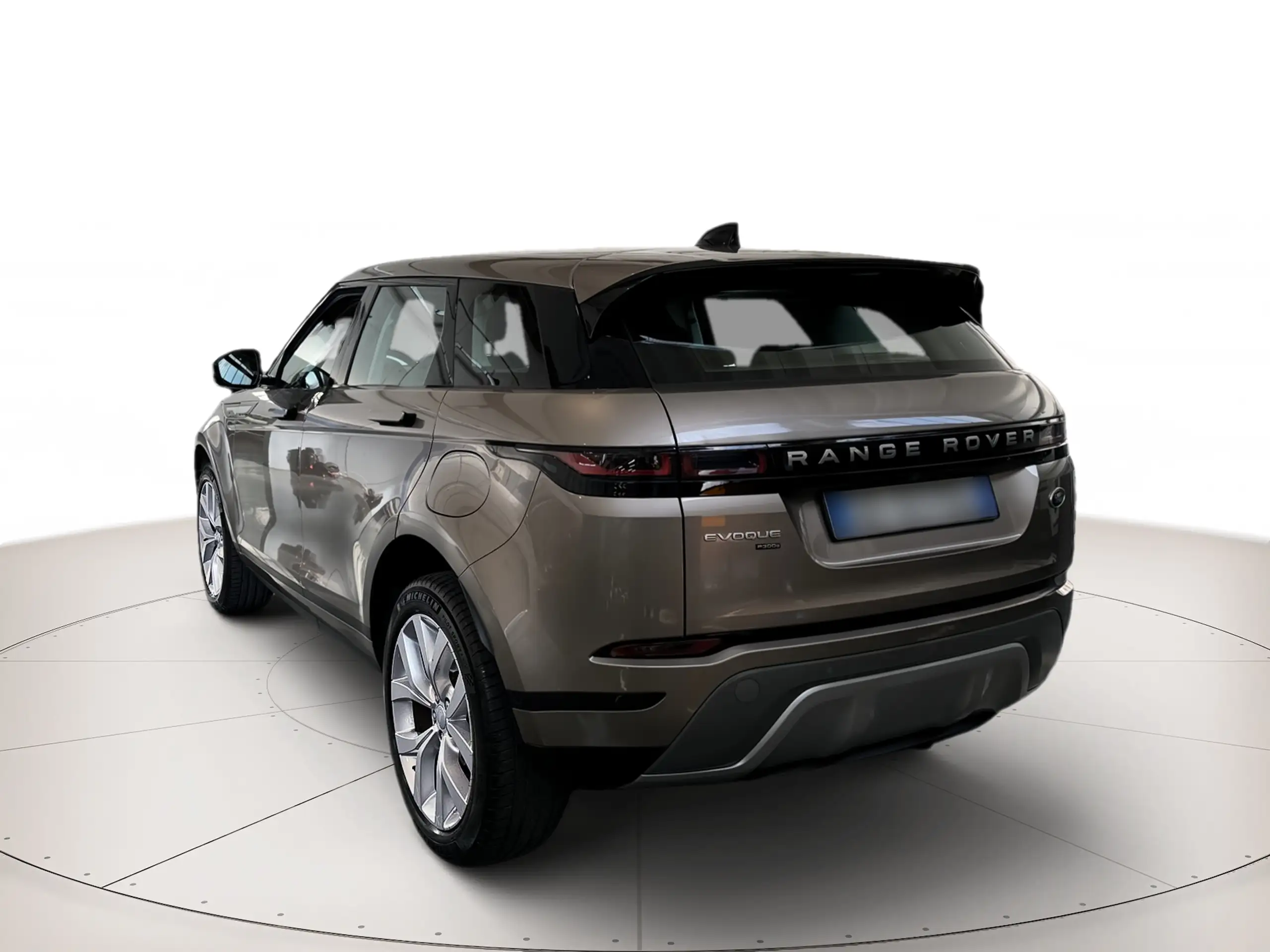 Land Rover - Range Rover Evoque