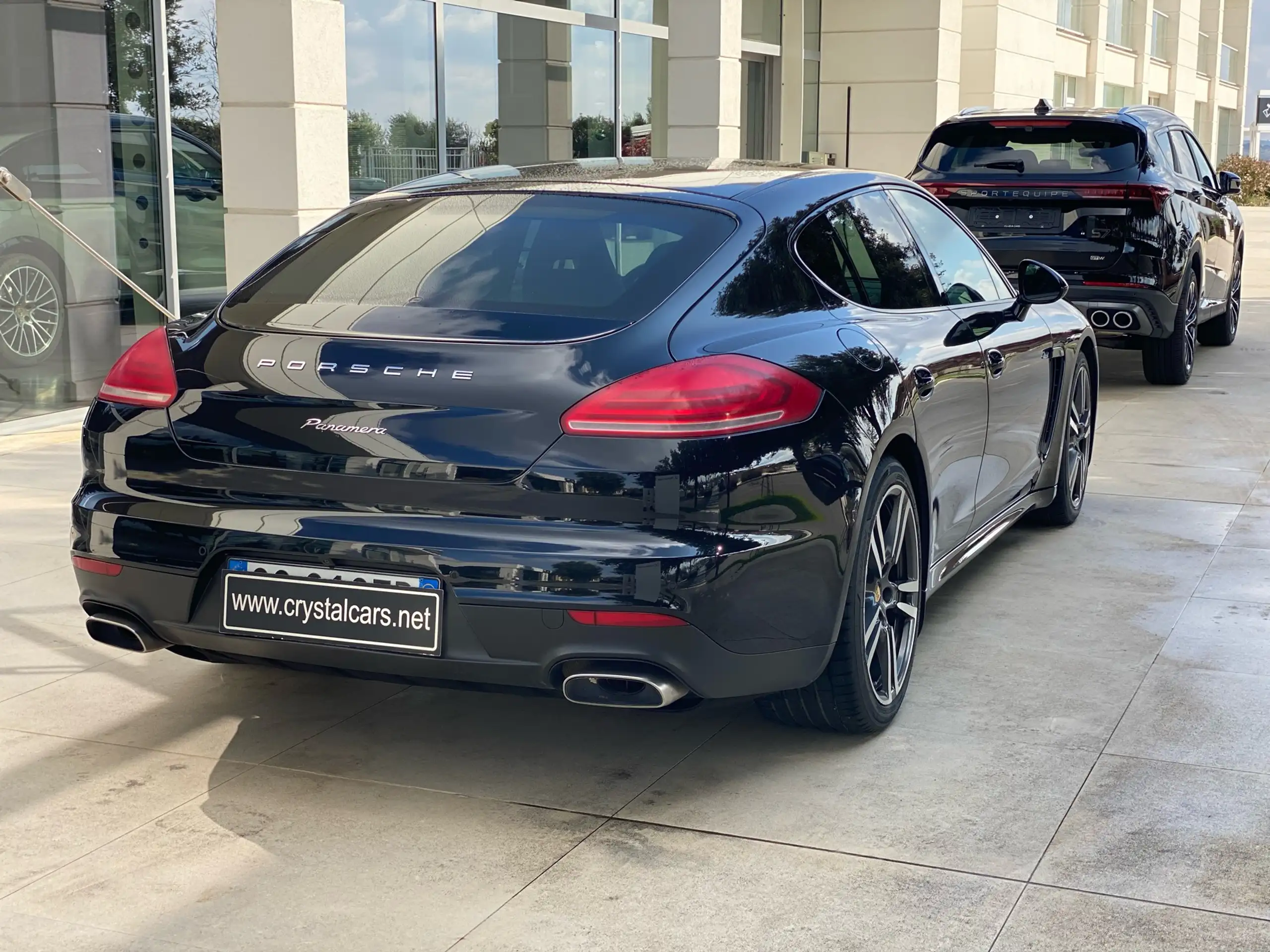 Porsche - Panamera