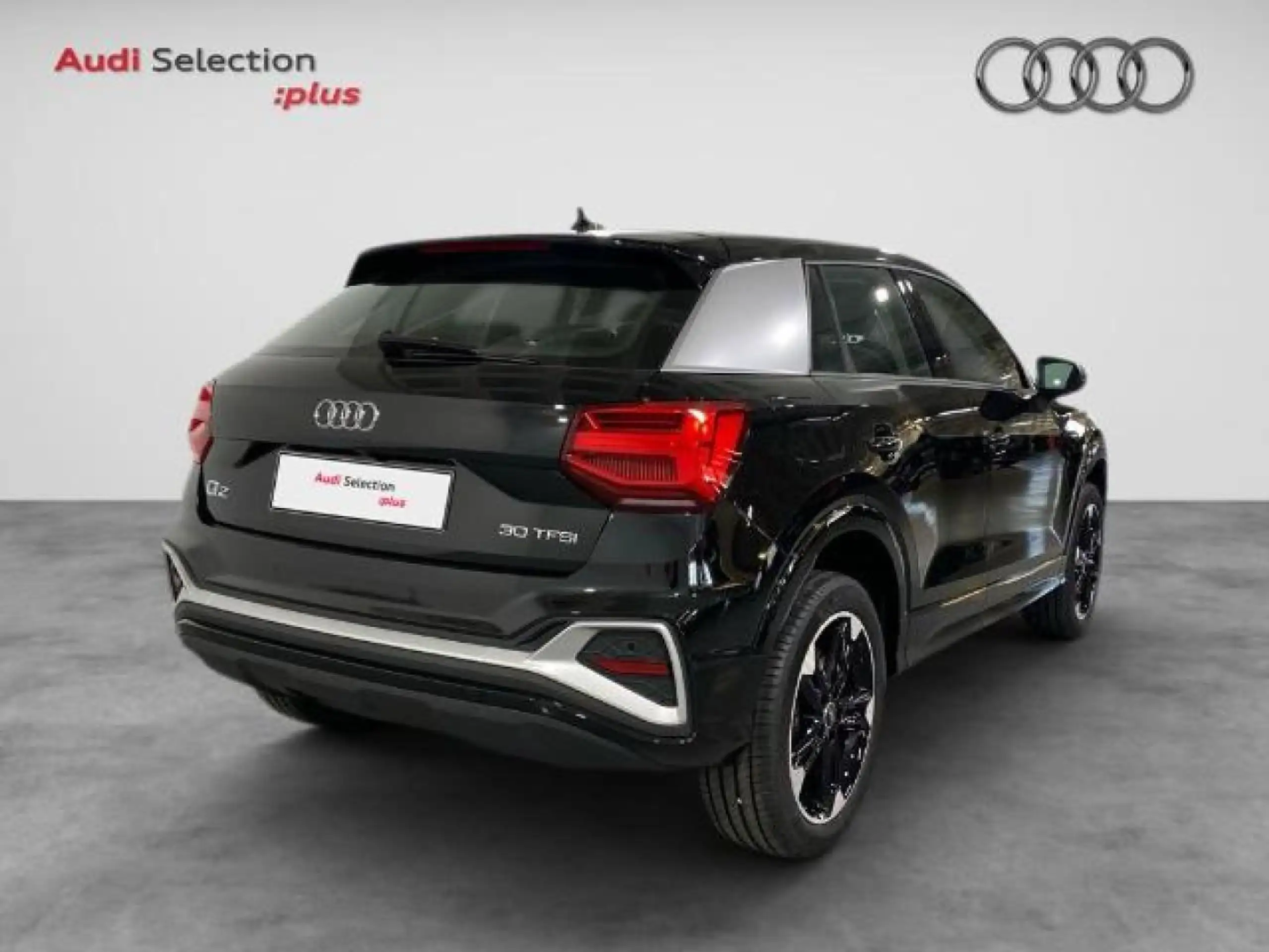 Audi - Q2