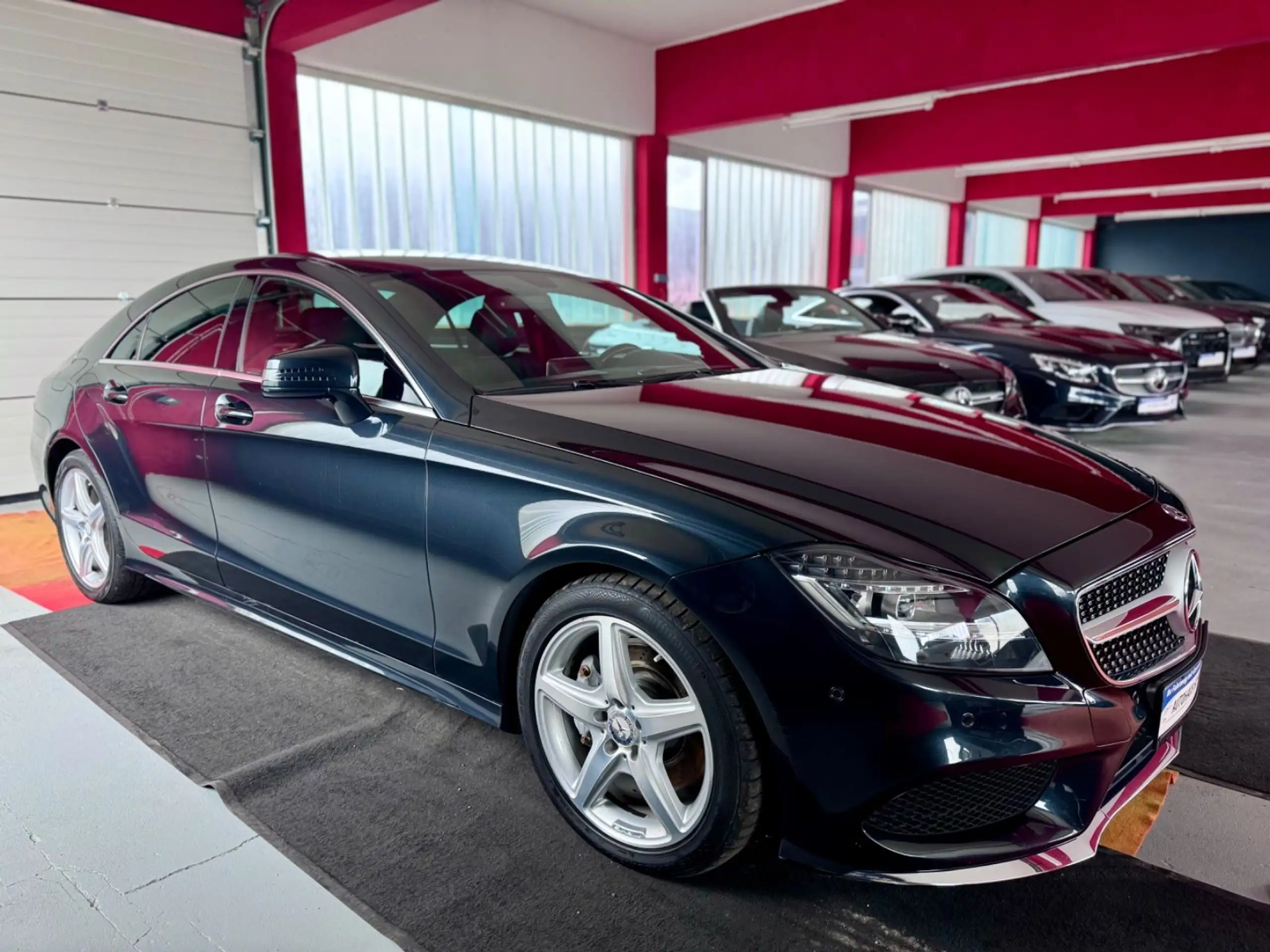 Mercedes-Benz - CLS 350