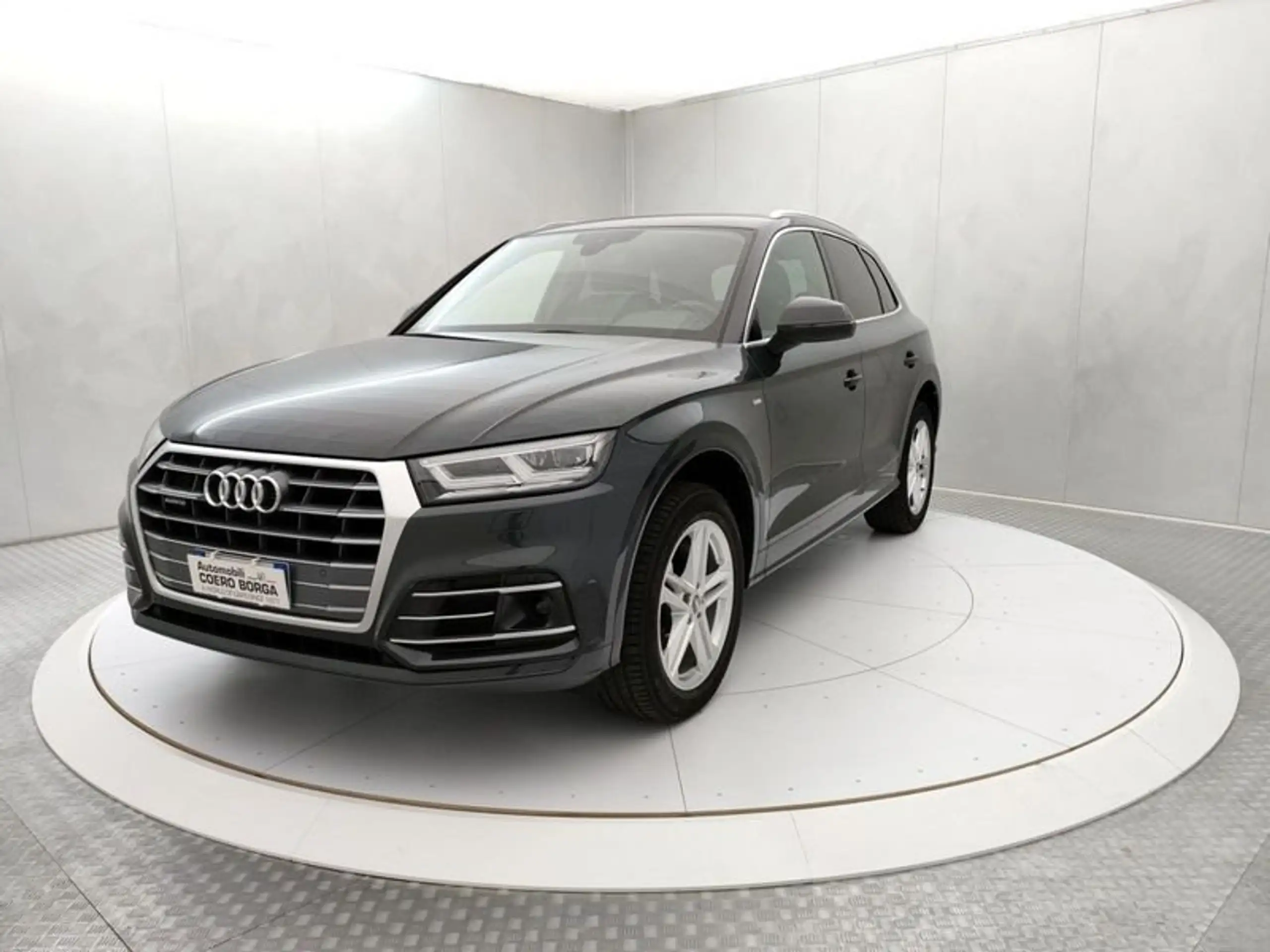 Audi - Q5