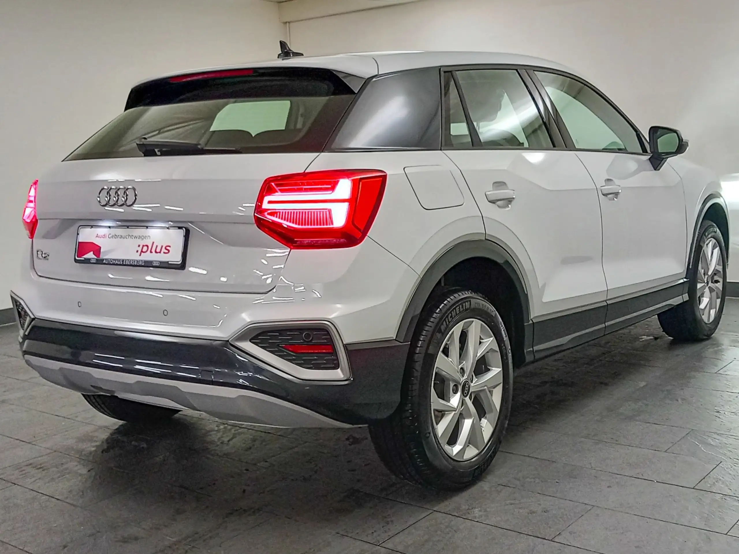 Audi - Q2