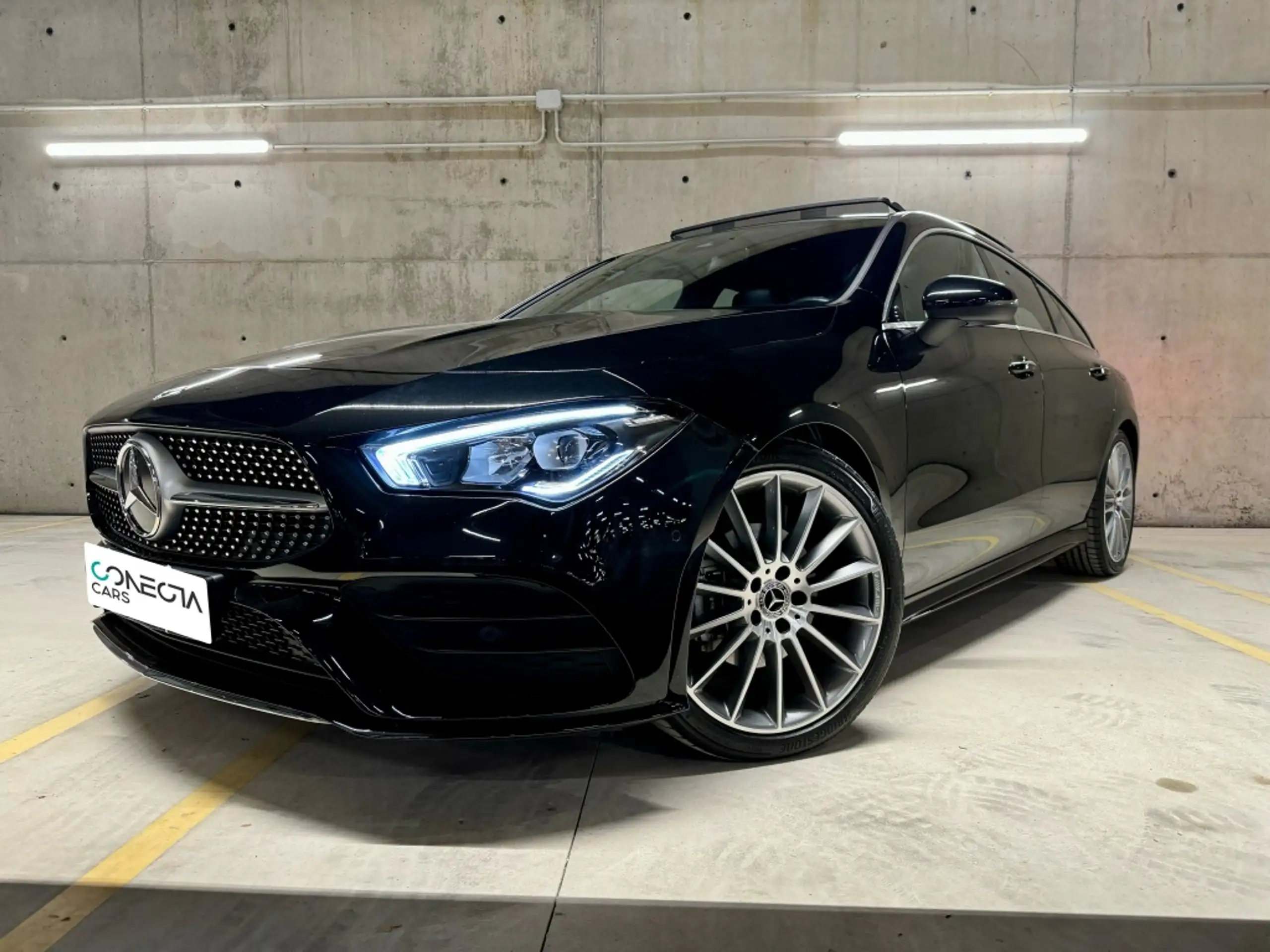 Mercedes-Benz - CLA 180