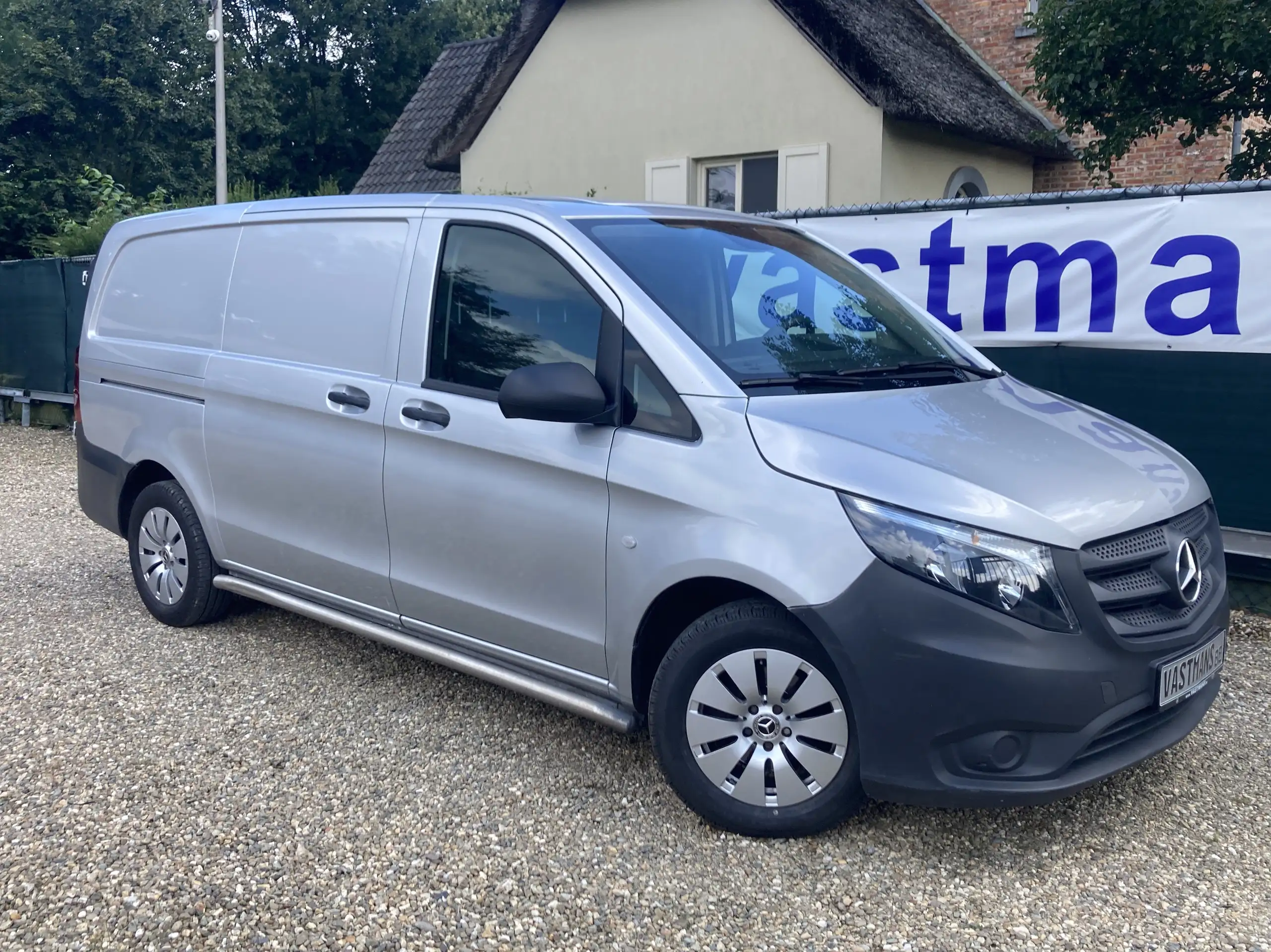 Mercedes-Benz - Vito