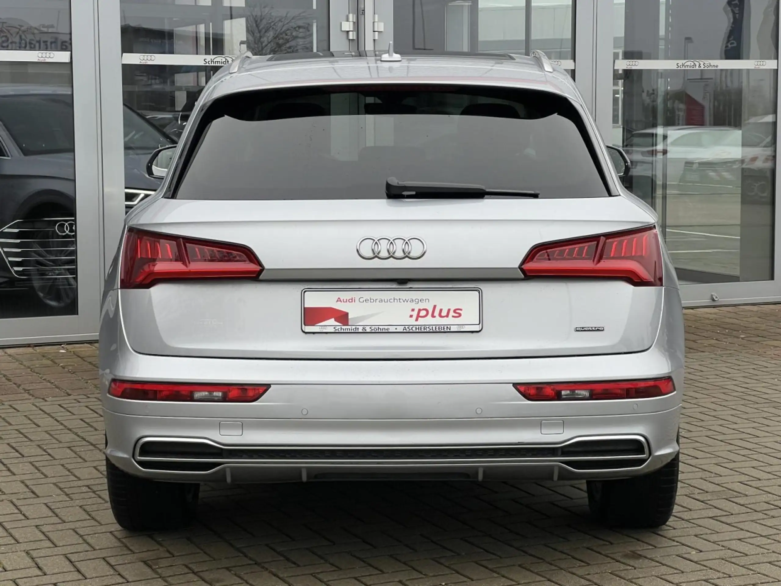 Audi - Q5