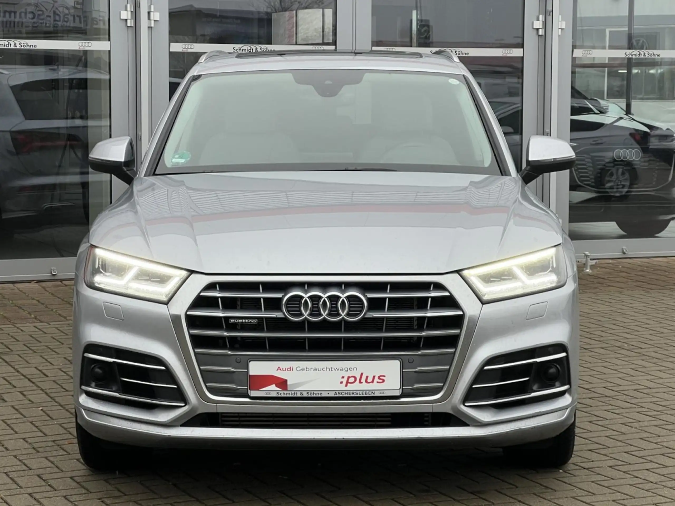 Audi - Q5