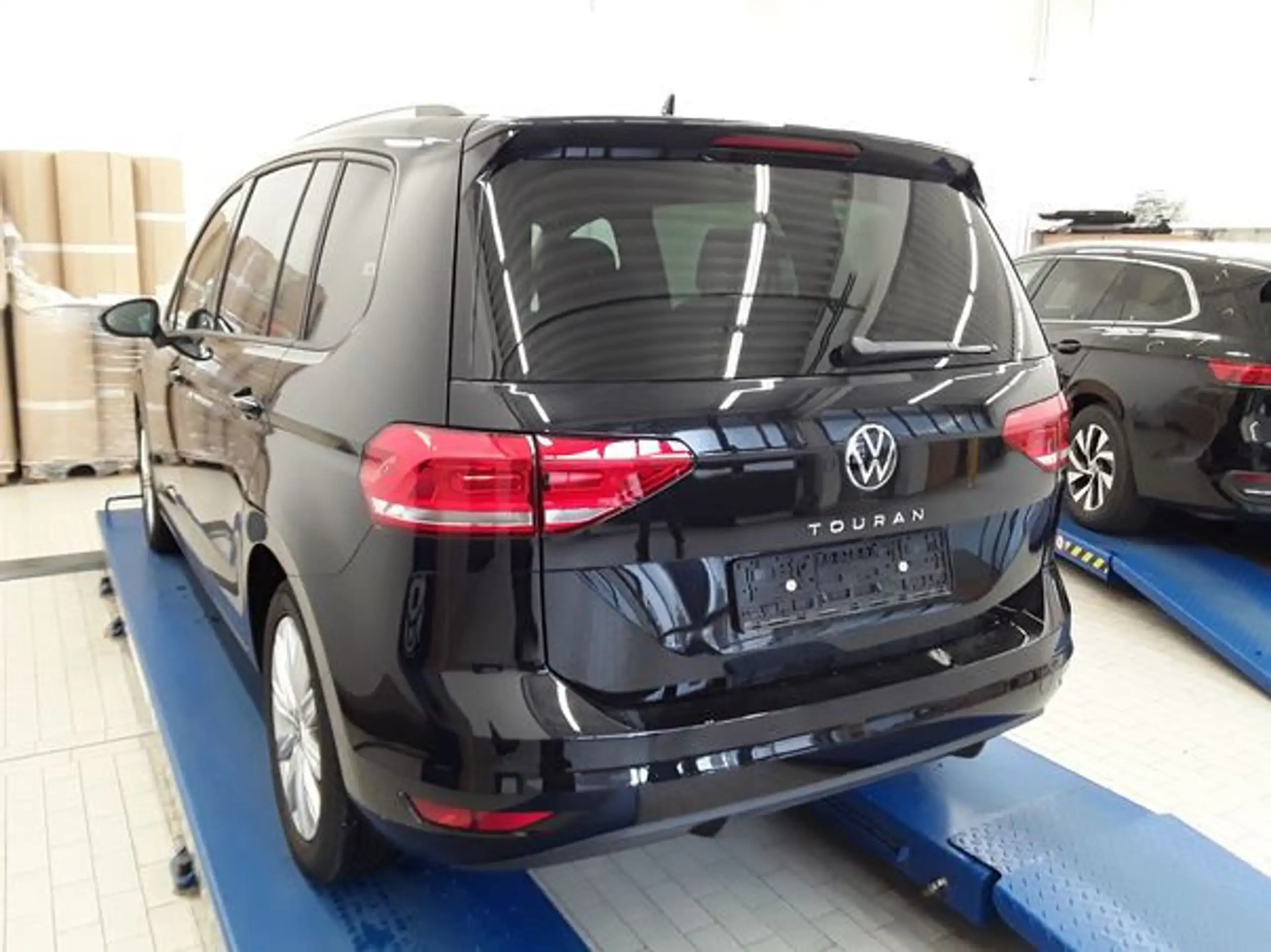 Volkswagen - Touran