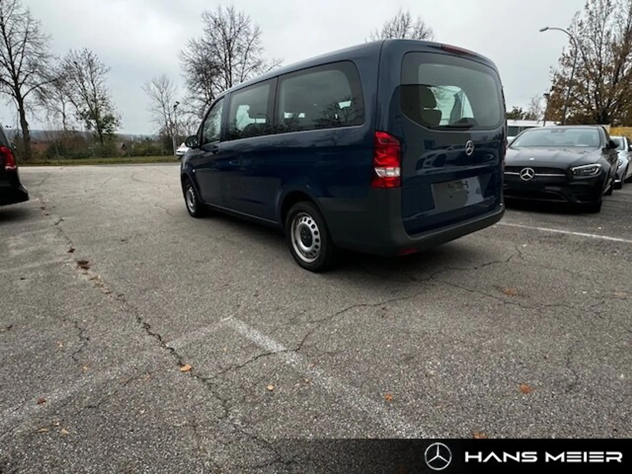 Mercedes-Benz - Vito